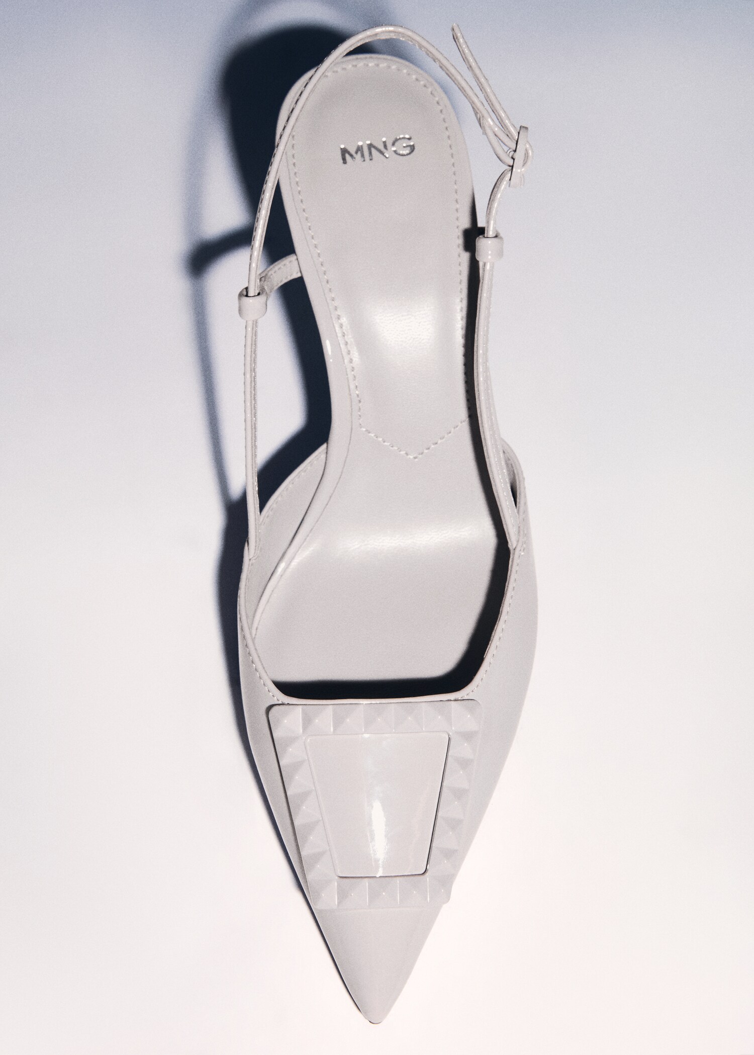 Chaussures vernies talon ouvertes à l’arrière - Détail de l'article 5