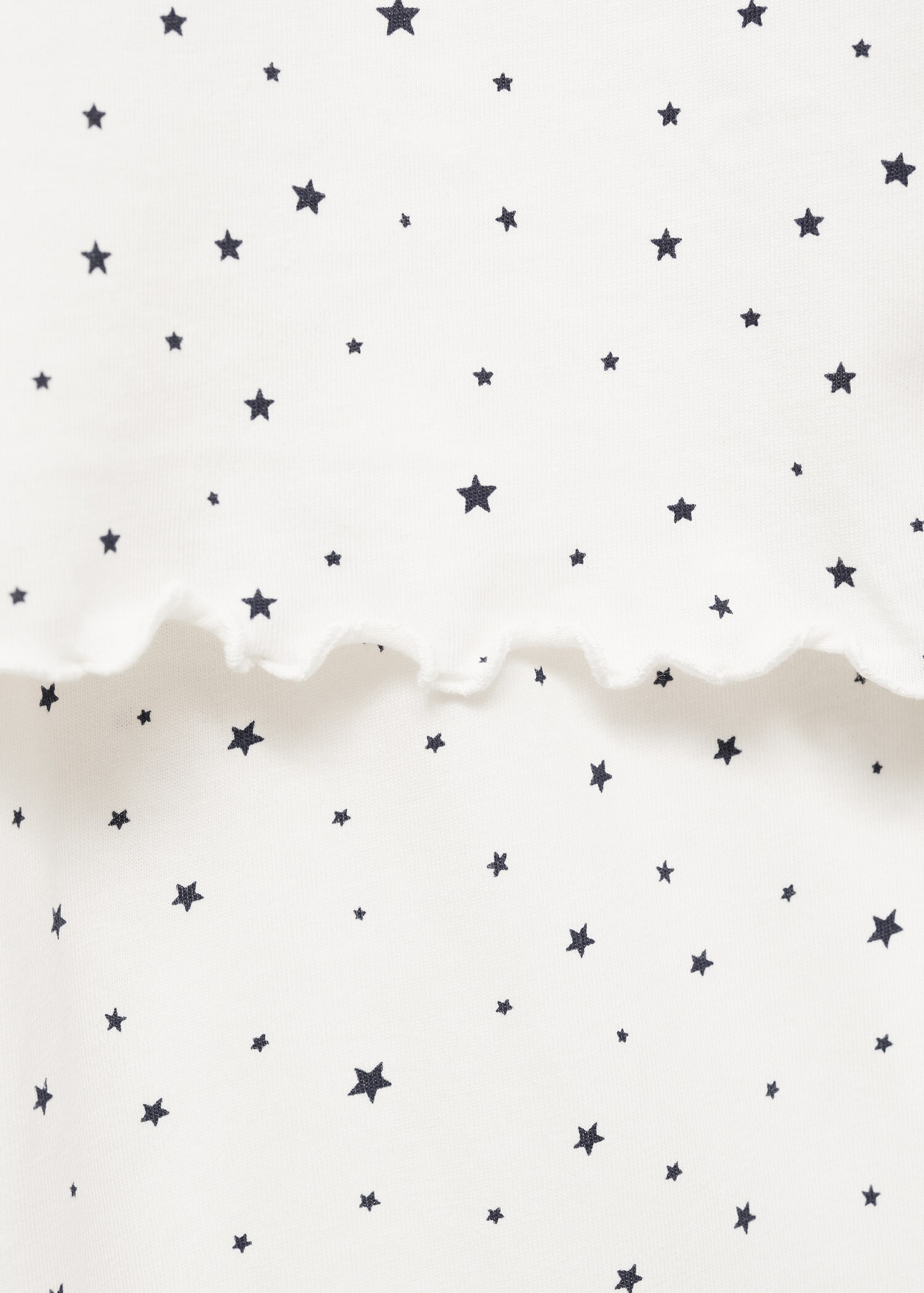 Long star-print pyjamas - Details of the article 0