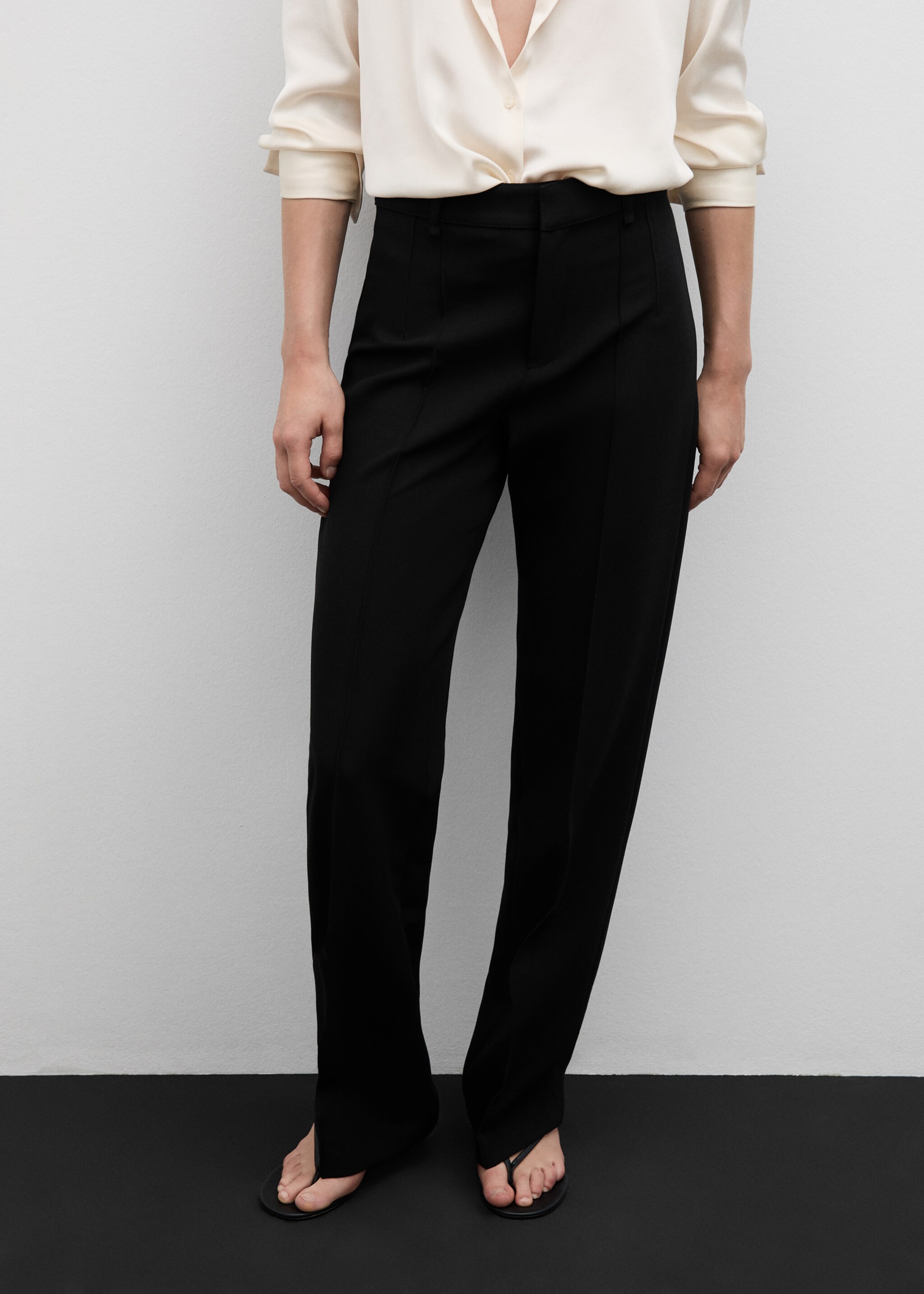 Pantaloni dritti cuciture decorative - Piano medio, Nero. Ref: 77094453-00.