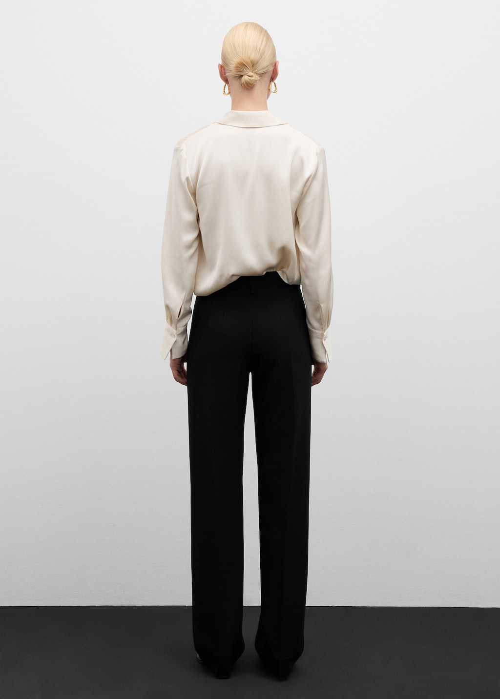 Straight-fit pants with decorative seams - Women | MANGO OUTLET USA
