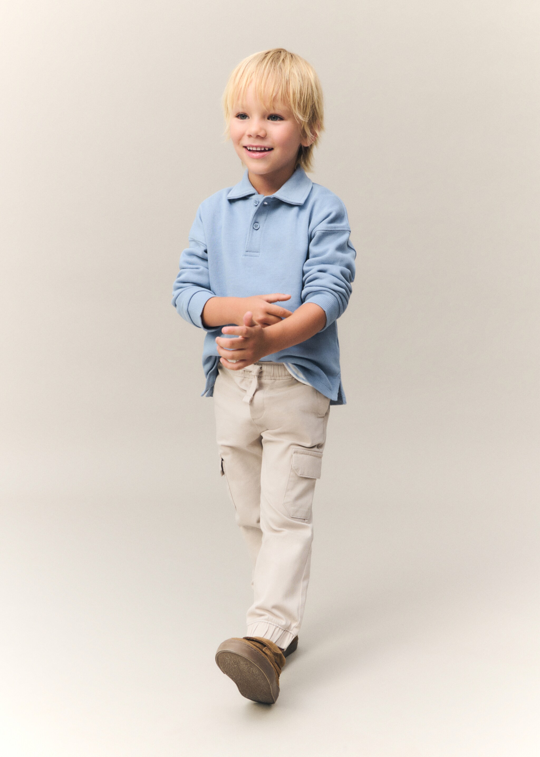 Joggerpants im Cargo-Stil - Detail des Artikels 5, Eisgrau. Ref: 77094759-00.