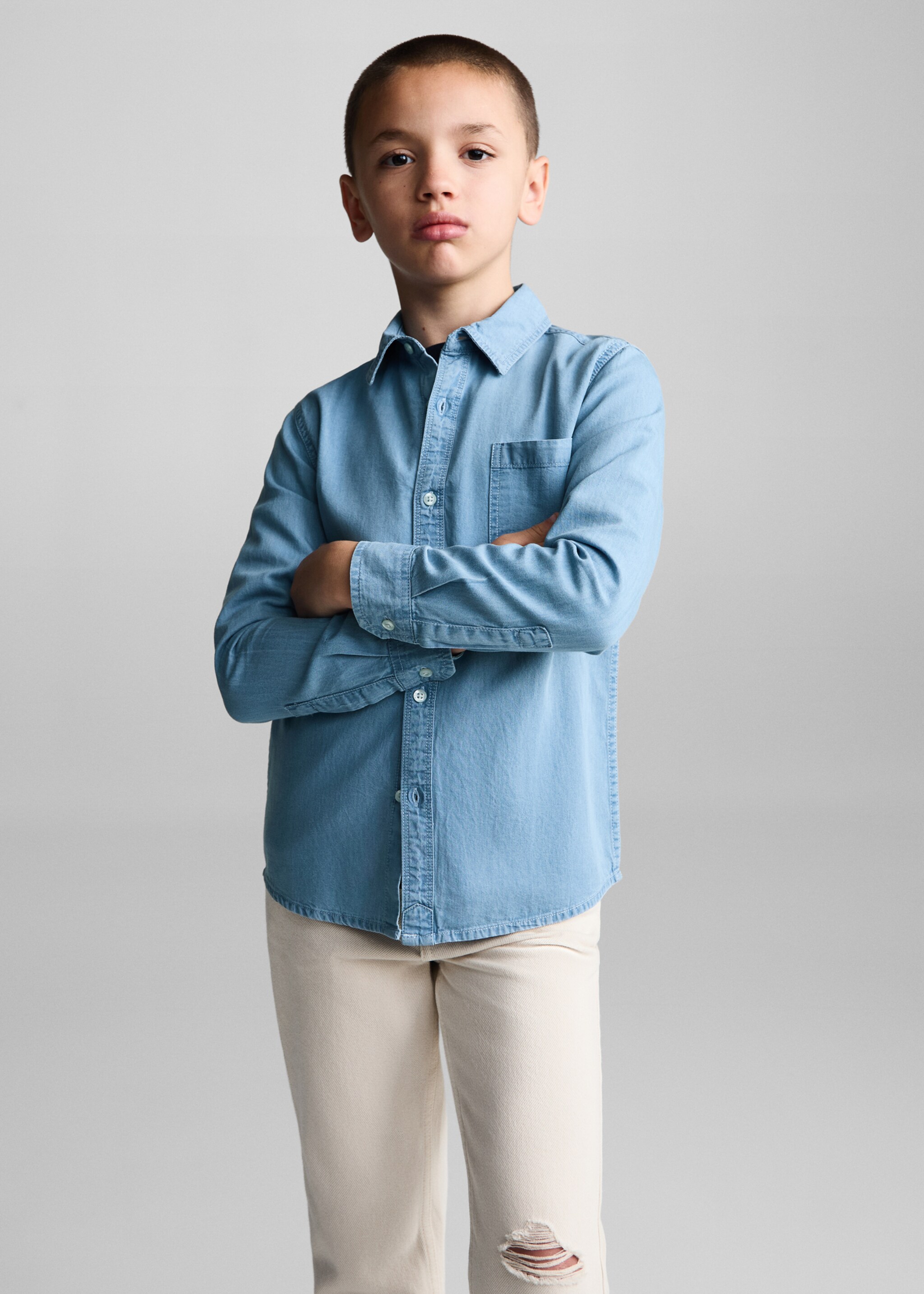 Camisa regular fit denim - Plano medio, Azul medio. Ref: 77094761-00.
