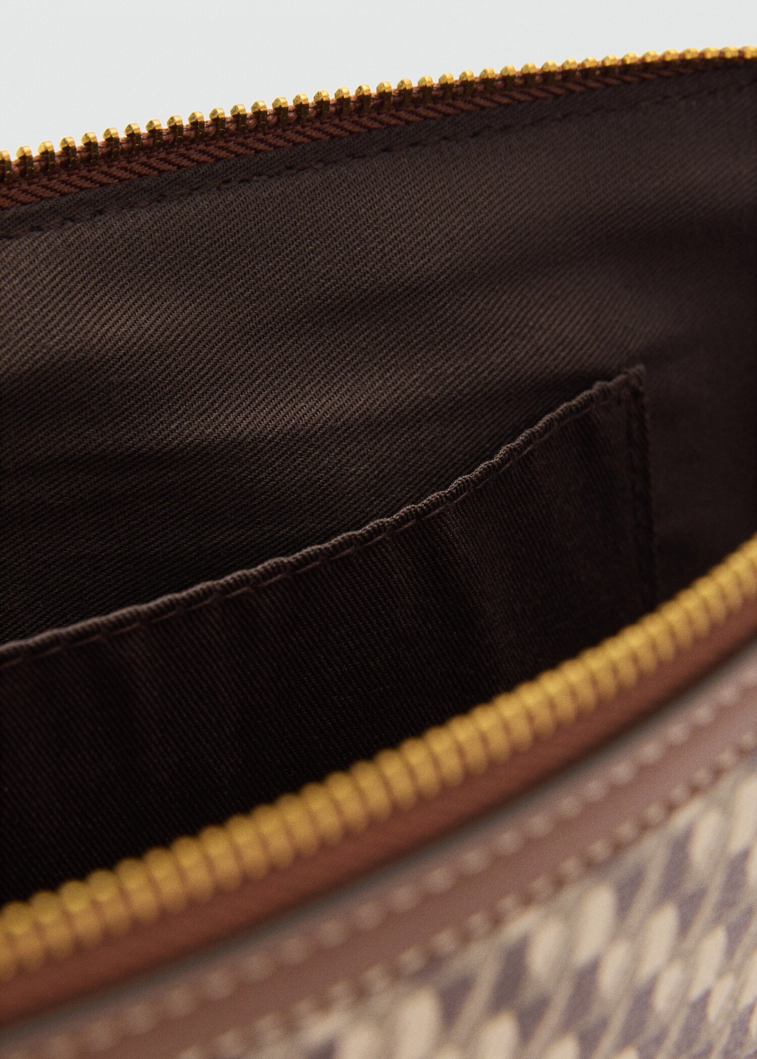 Funda ordenador estampado logo - Detalle del artículo 1