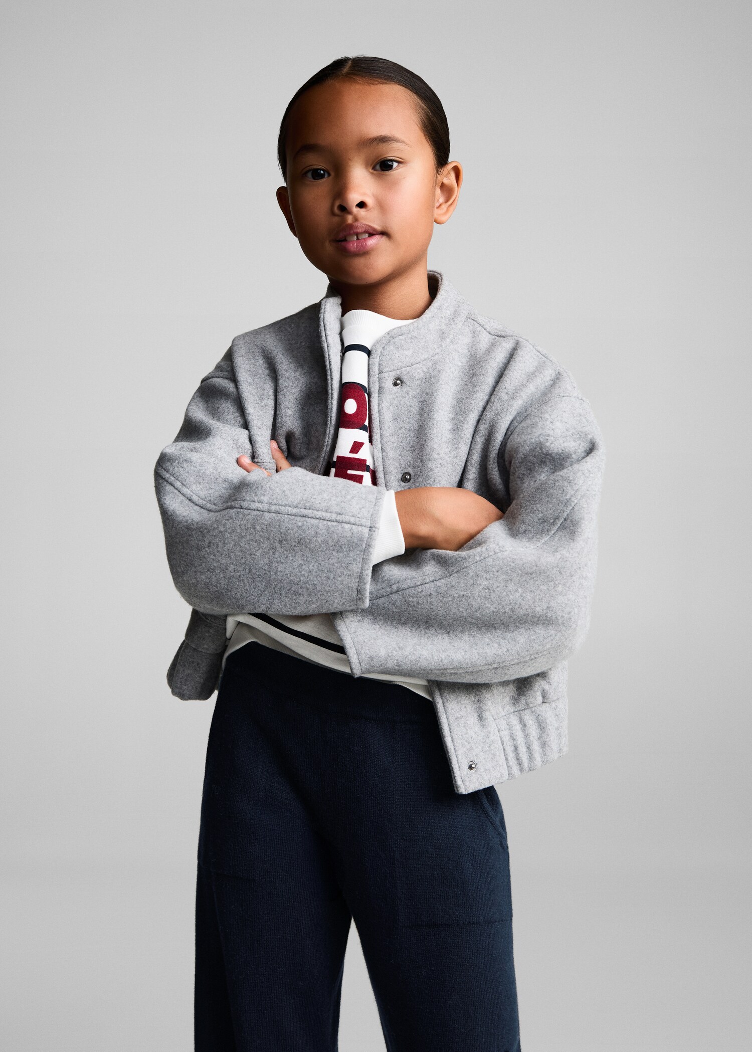 Pantaloni culotte din tricot - Plan mediu