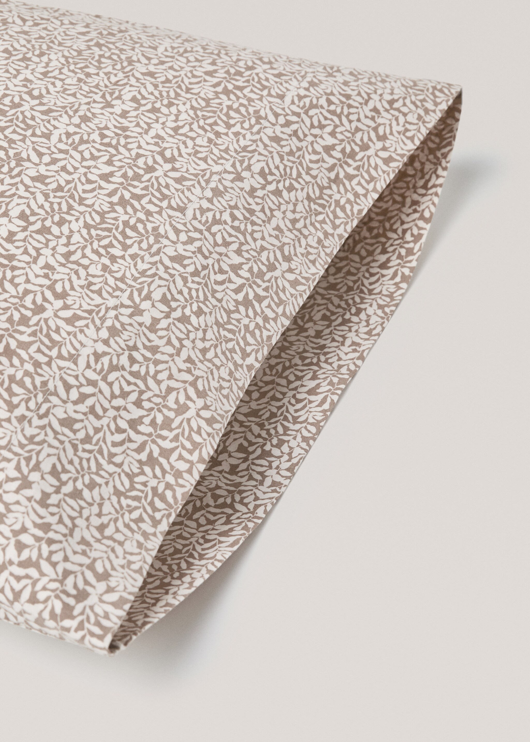 Kopfkissenbezug mit Blümchenmuster 45 x 110 cm - Detail des Artikels 1, Mittelbraun. Ref: 77095633-00.