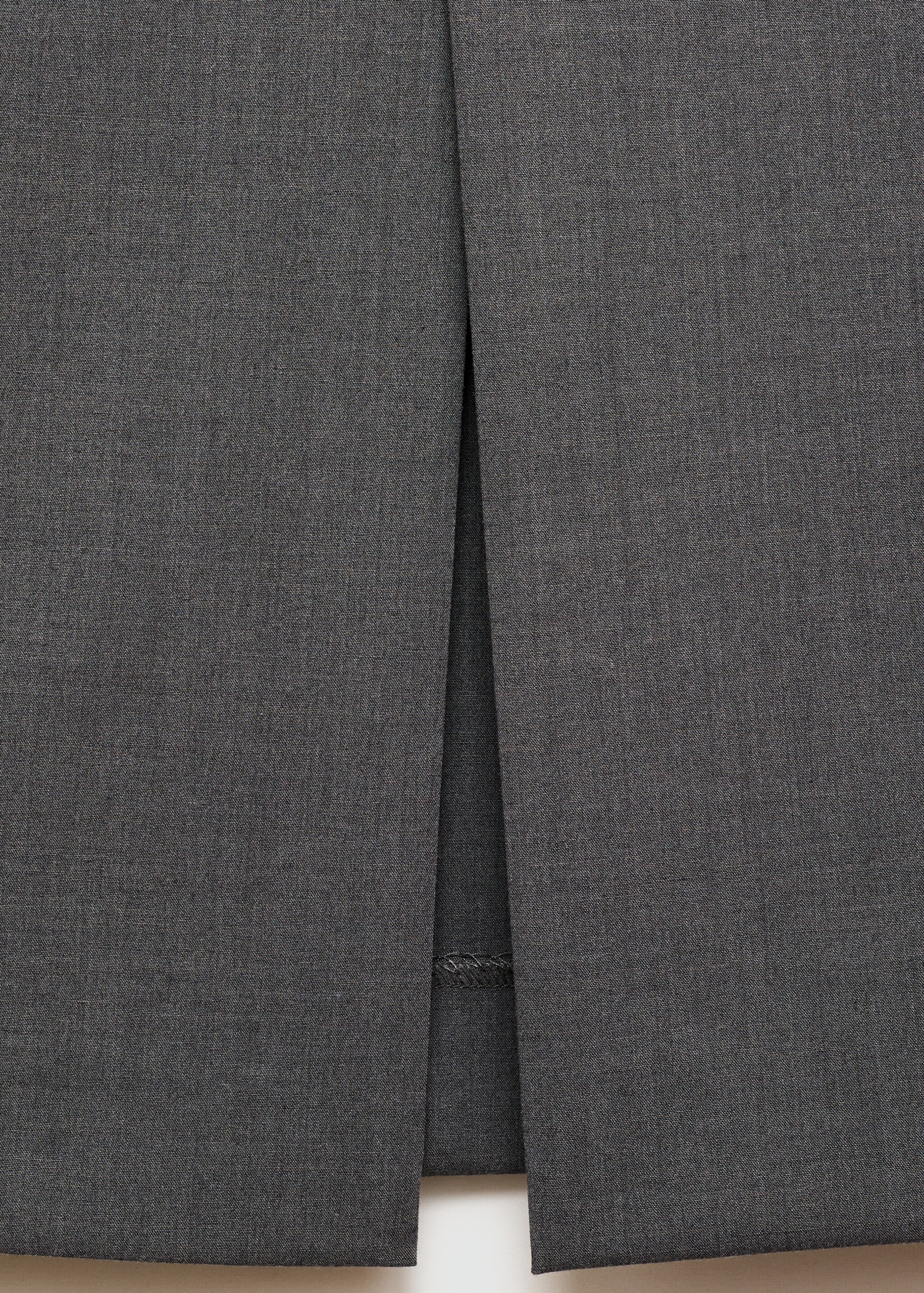 Langer Bleistiftrock mit Schlitz - Detail des Artikels 0, Grau. Ref: 77095647-00.