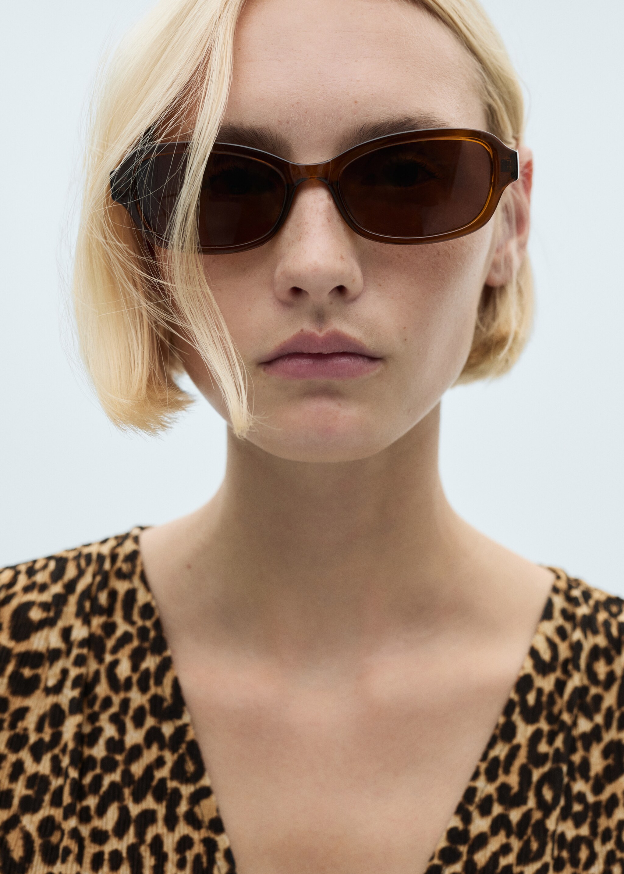 Leopard-print long dress - Détail de l'article 1, Marron. Ref: 77095648-00.