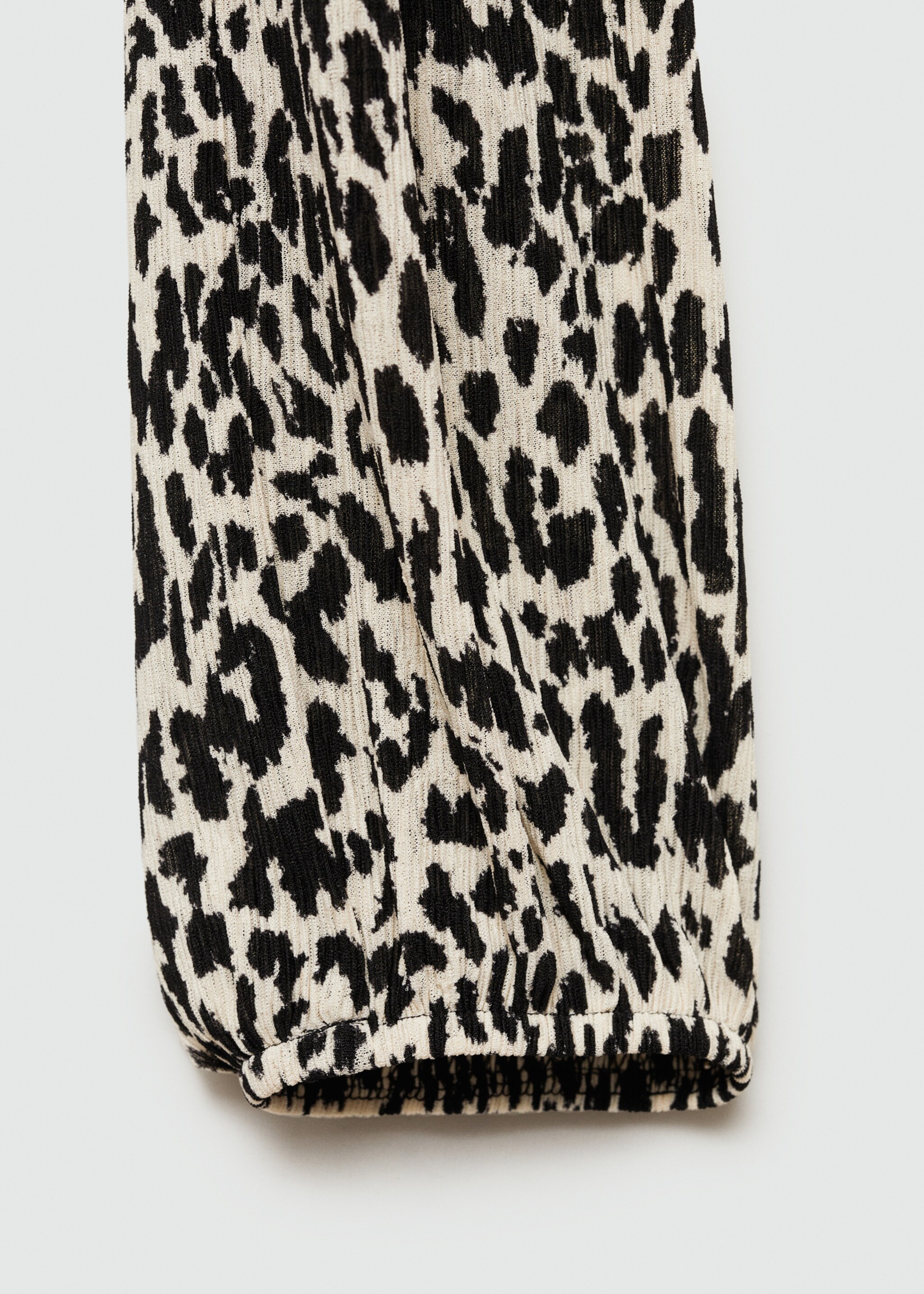 Animal-print blouse - Details of the article 0, Ecru. Ref: 77095654-00.