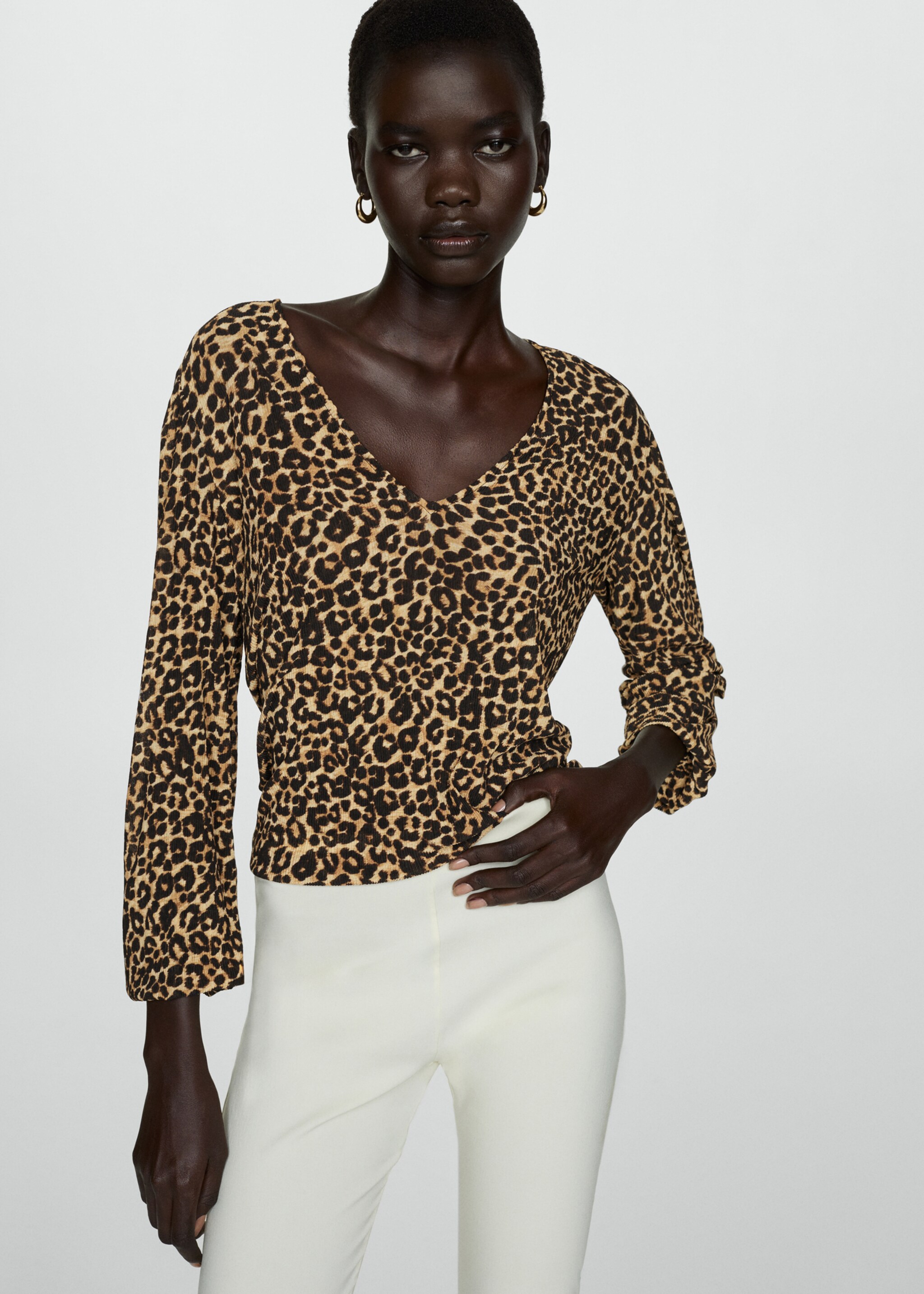 Animal-print blouse - Medium plane, Brown. Ref: 77095654-00.