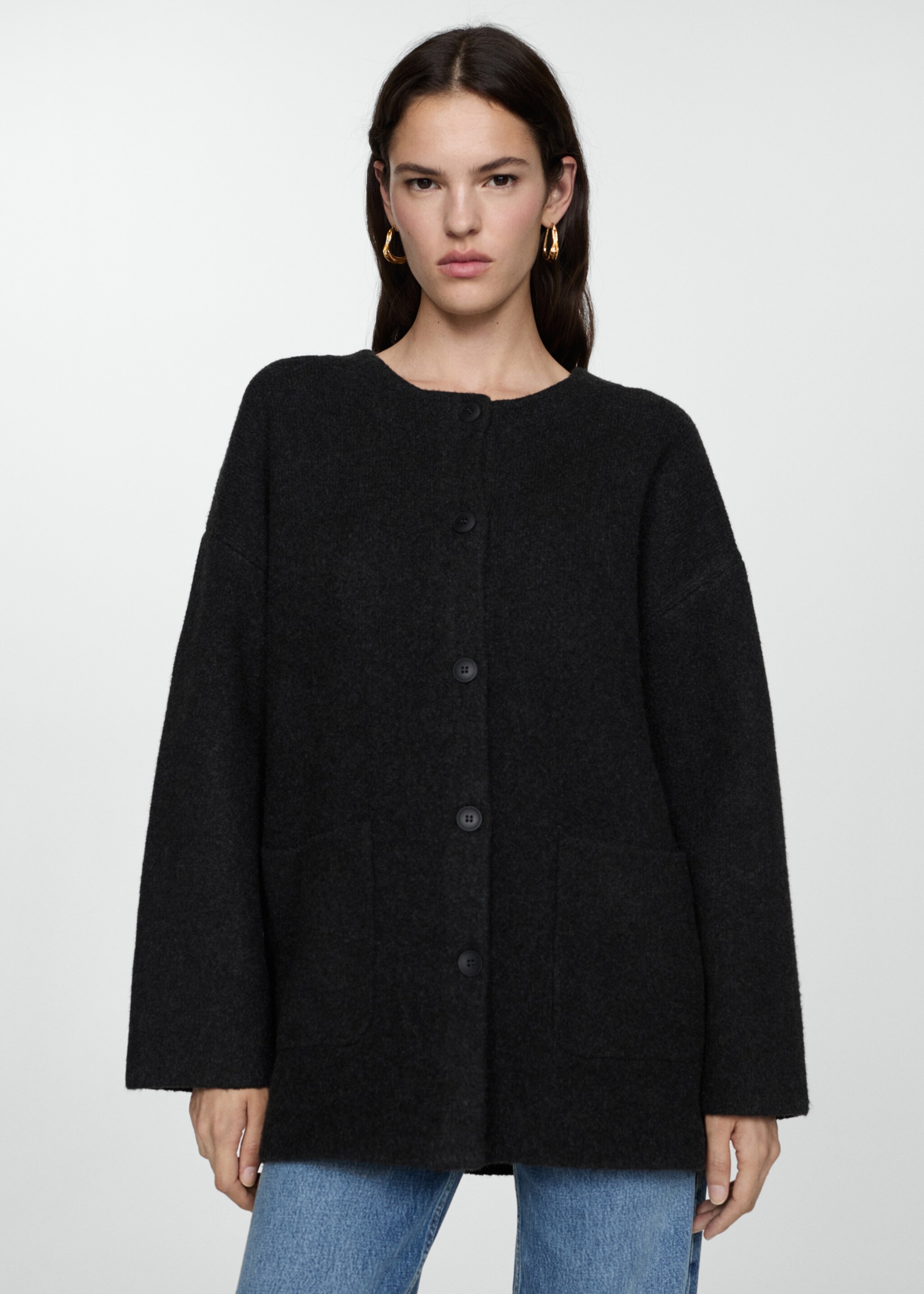 Knitted coat with detachable scarf - Medium plane, Charcoal. Ref: 77095660-00.