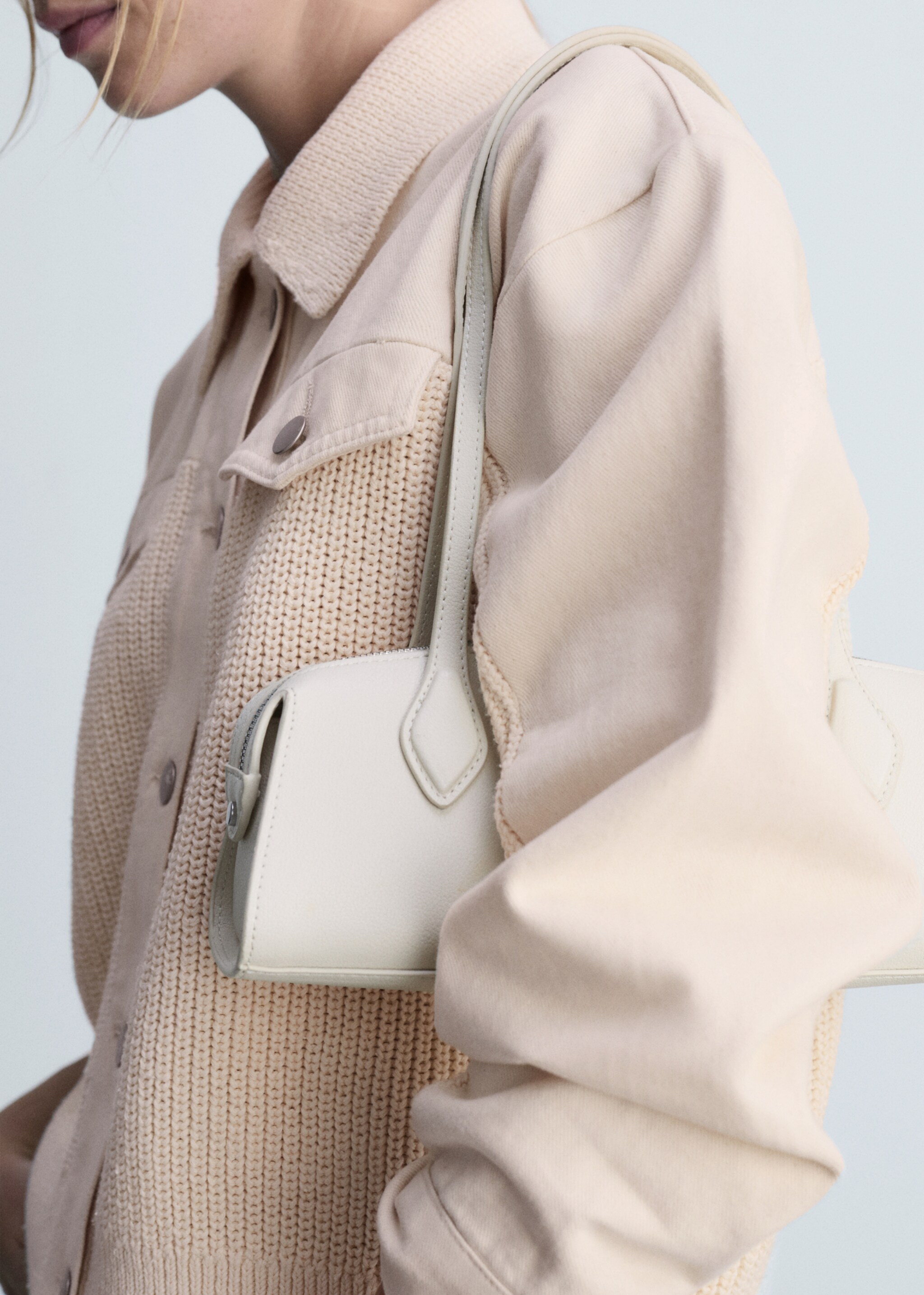 Combined knitwear jacket - Details of the article 6, Ecru. Ref: 77095669-00.