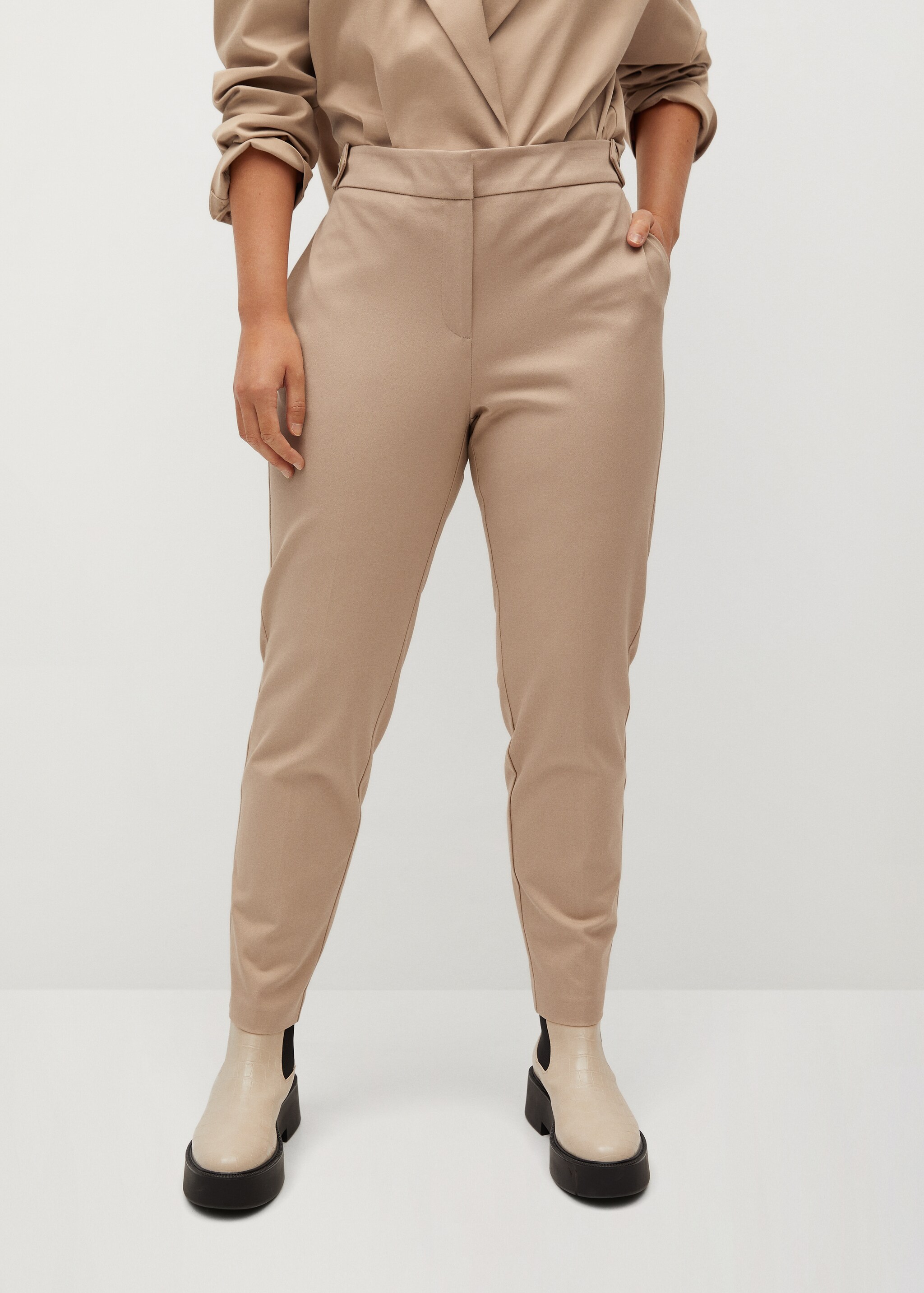 Slim-fit cropped trousers - Medium plane