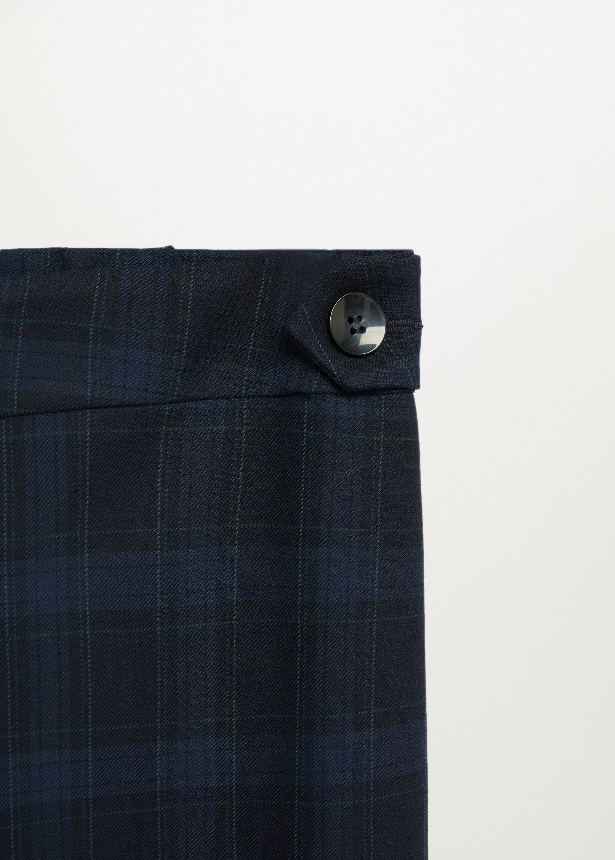 Slim-fit cropped trousers - Details of the article 8