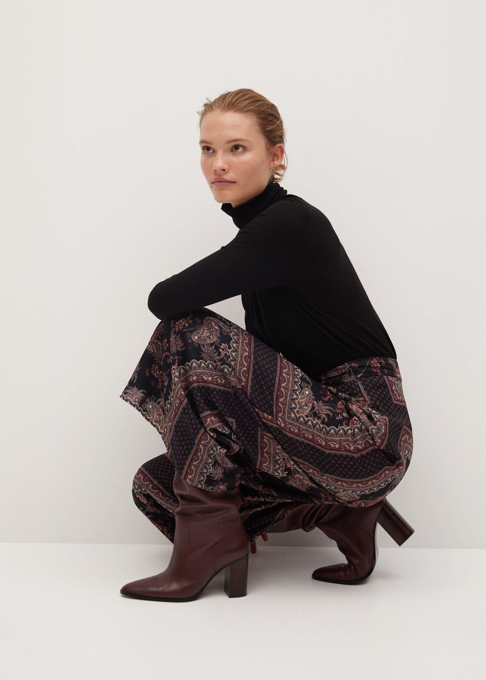 Flowy printed trousers - Details of the article 2