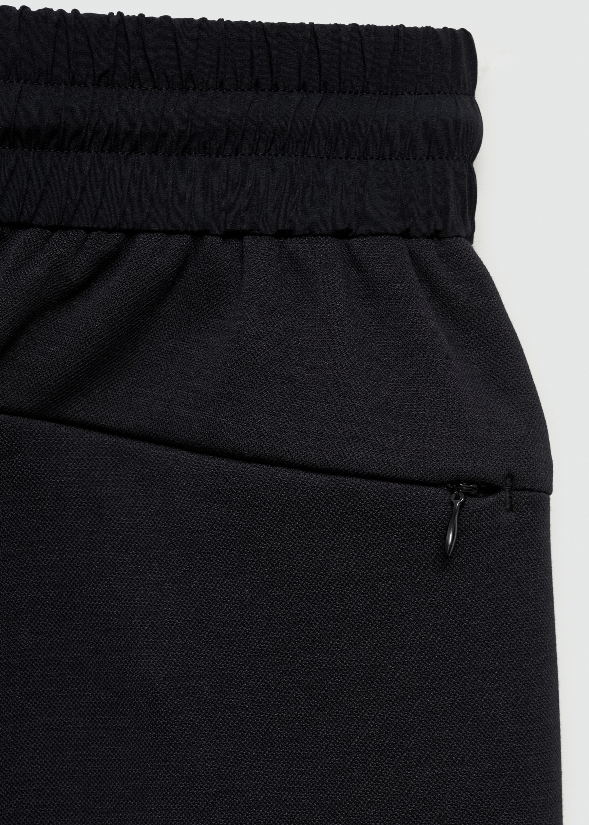 Jogger trousers with anti-odour technology structure - Details of the article 0, Dark Navy. Ref: 77095966-00.