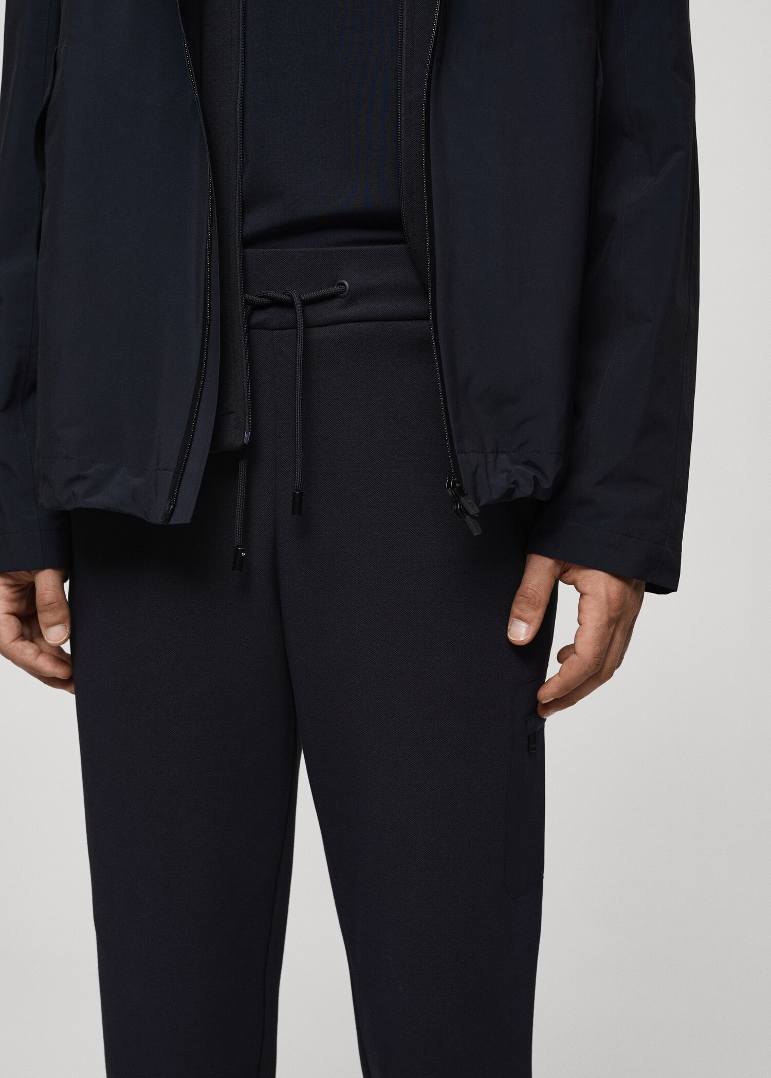 Jogger trousers with anti-odour technology structure - Details of the article 1