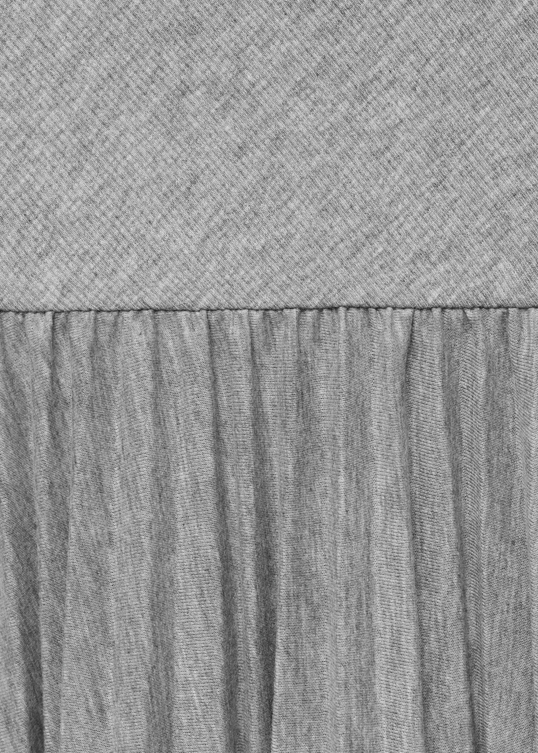 Pleated long dress - Details of the article 8, Medium Heather Grey. Ref: 77095977-00.