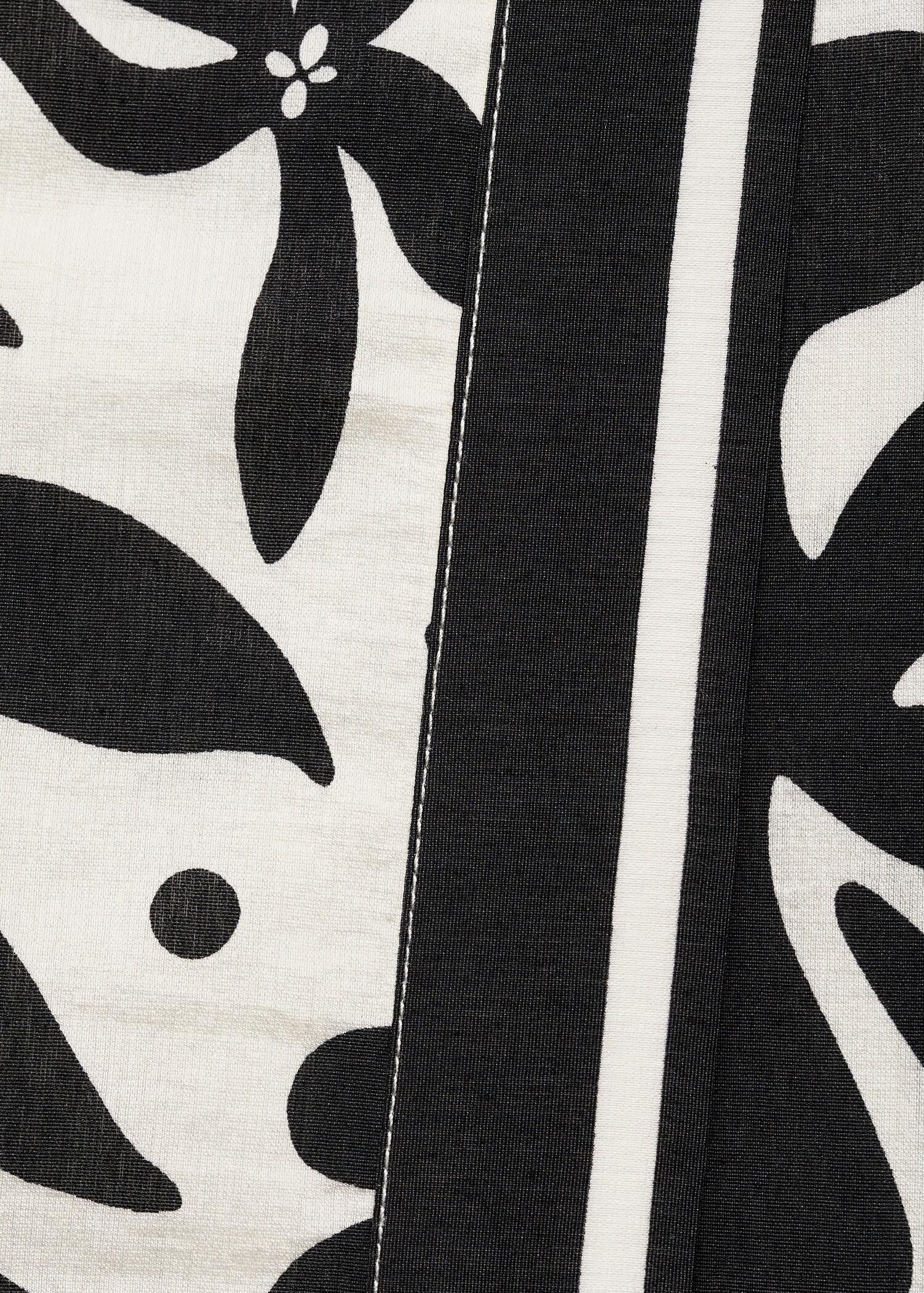 Floral-print wrap skirt - Details of the article 8