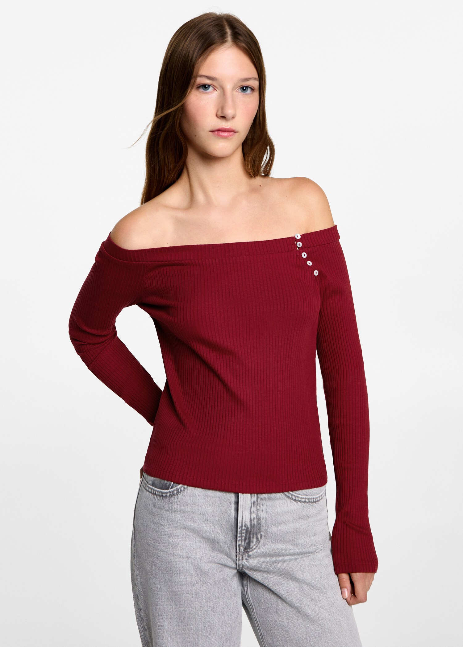 Schulterfreies T-Shirt - Mittlere Ansicht