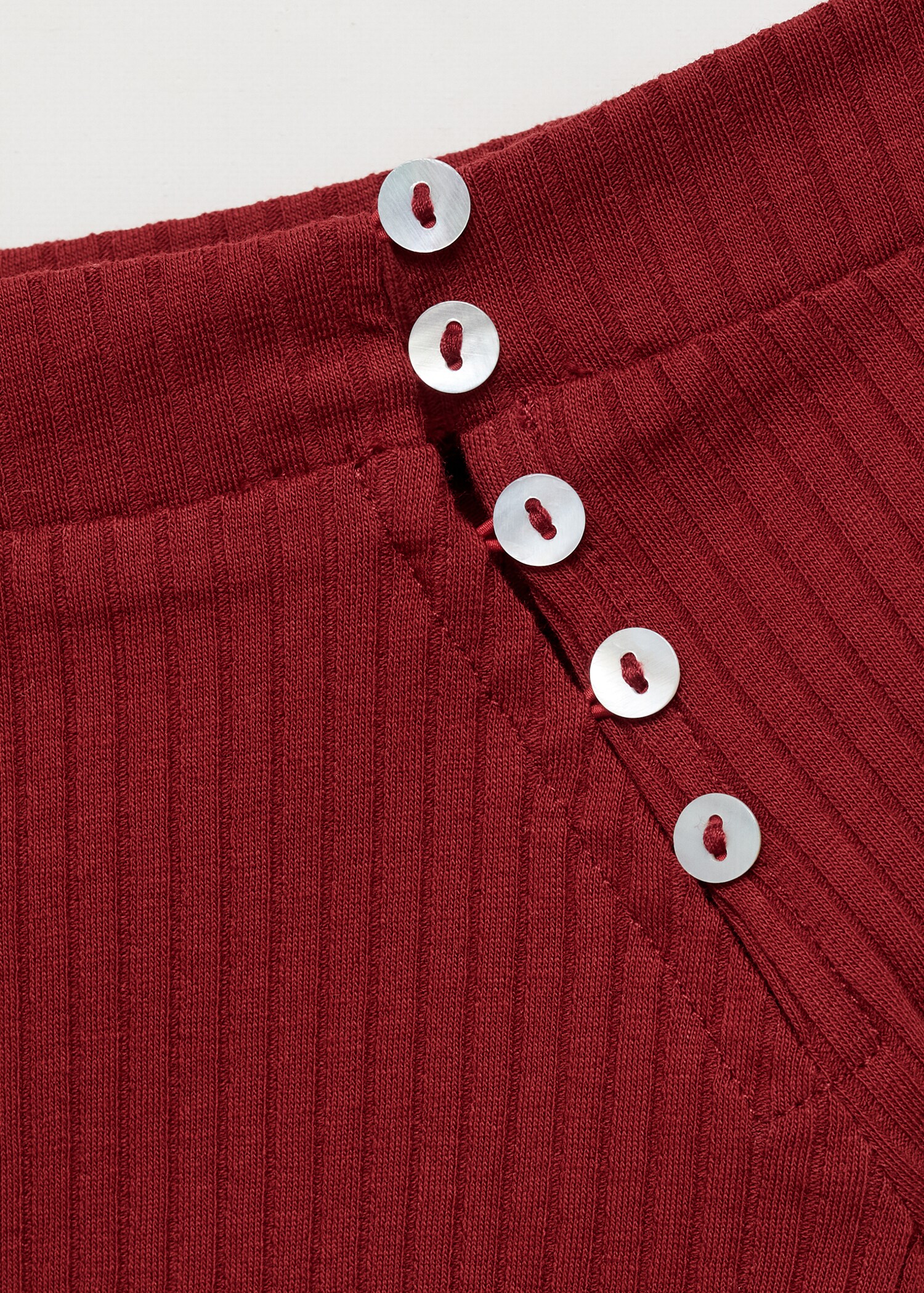 Schulterfreies T-Shirt - Detail des Artikels 8