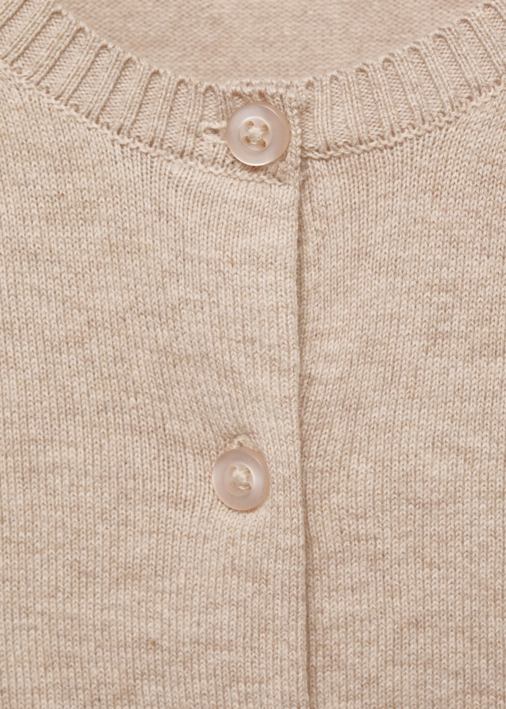 Strickjacke aus Baumwolle - Detail des Artikels 8, Beige. Ref: 77095989-00.