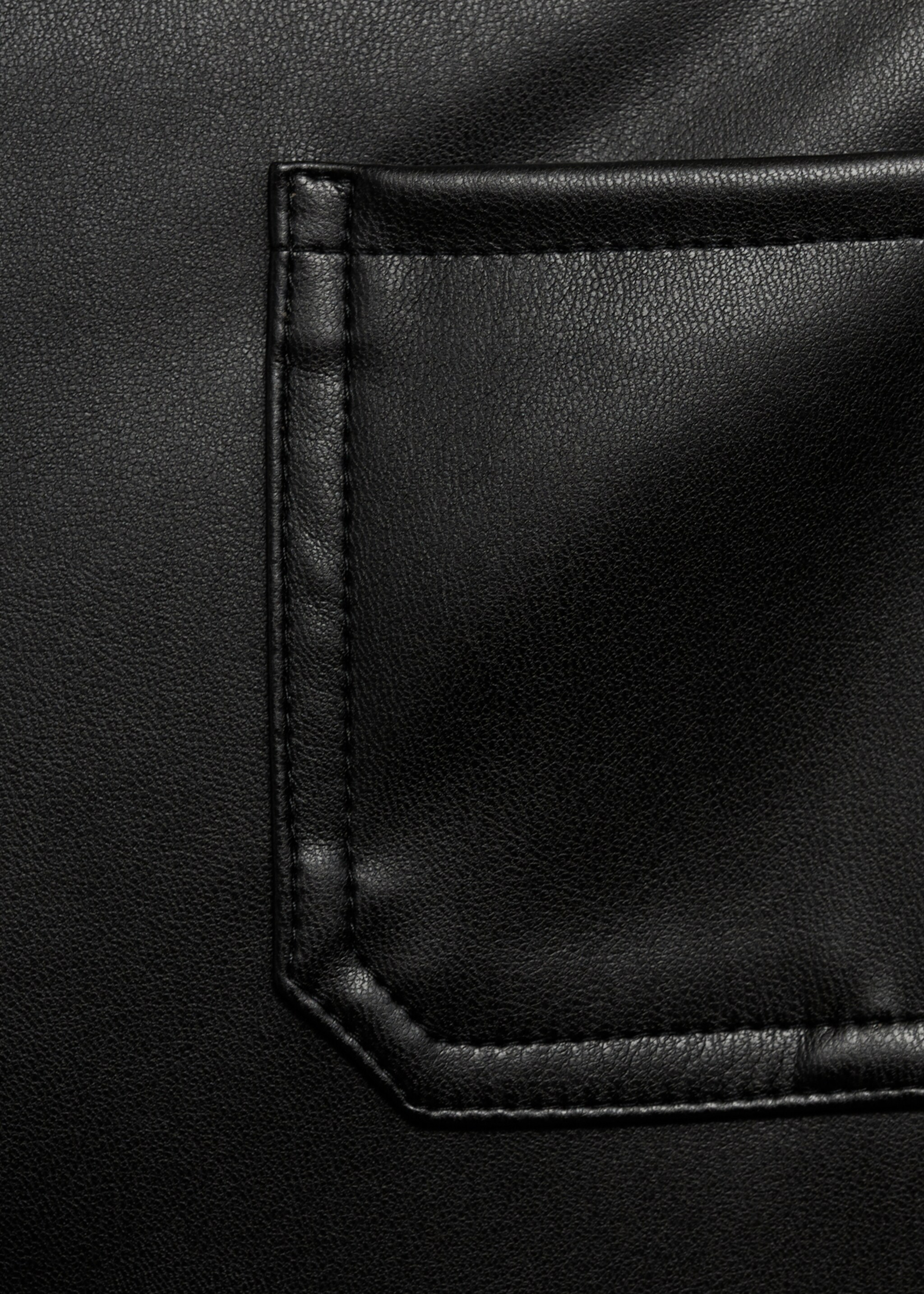 Pantalons imitació pell - Detall de l'article 8, Negre. Ref: 77095992-00.