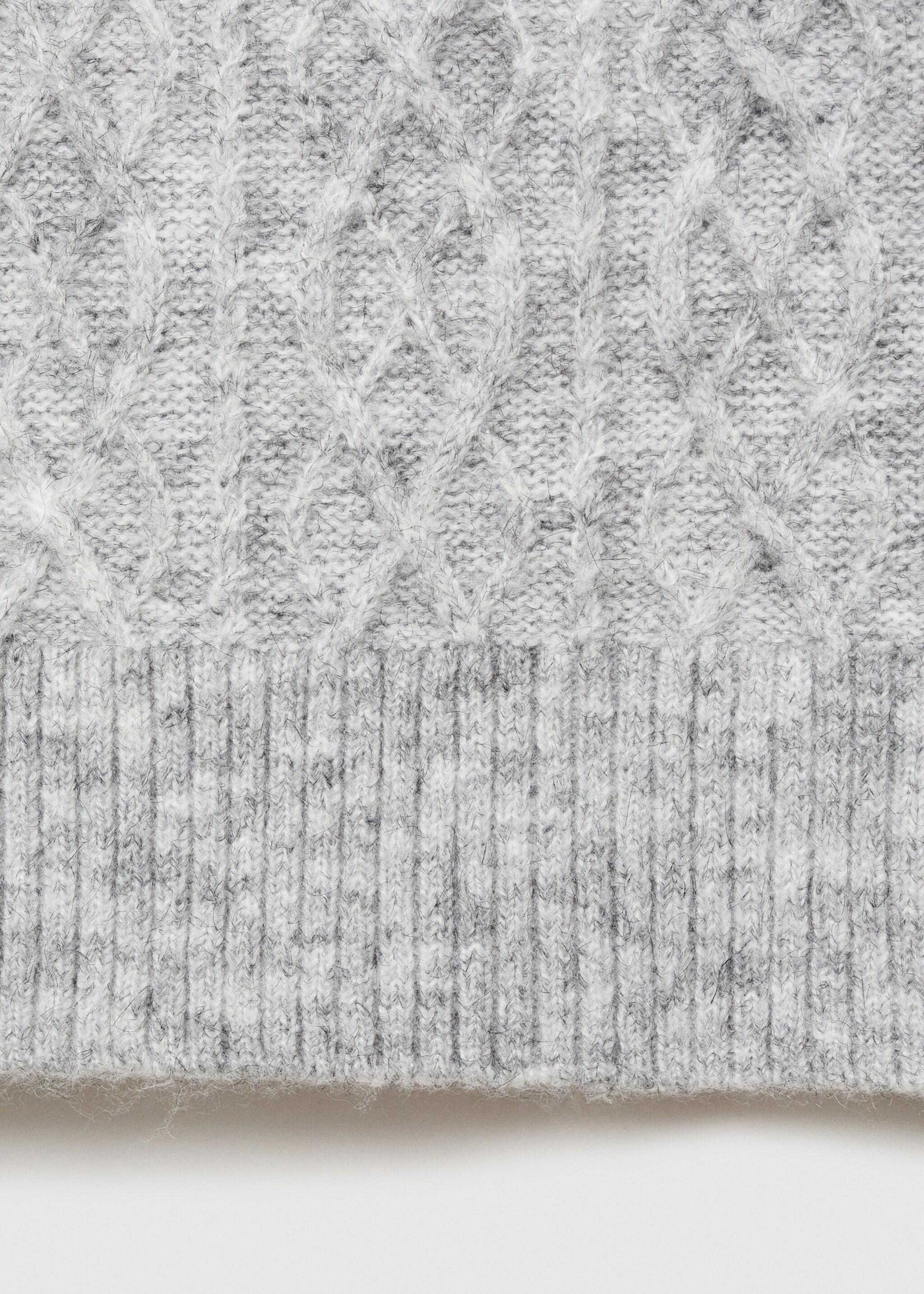 Braided-knit gilet - Details of the article 0, Medium Heather Grey. Ref: 77096004-00.