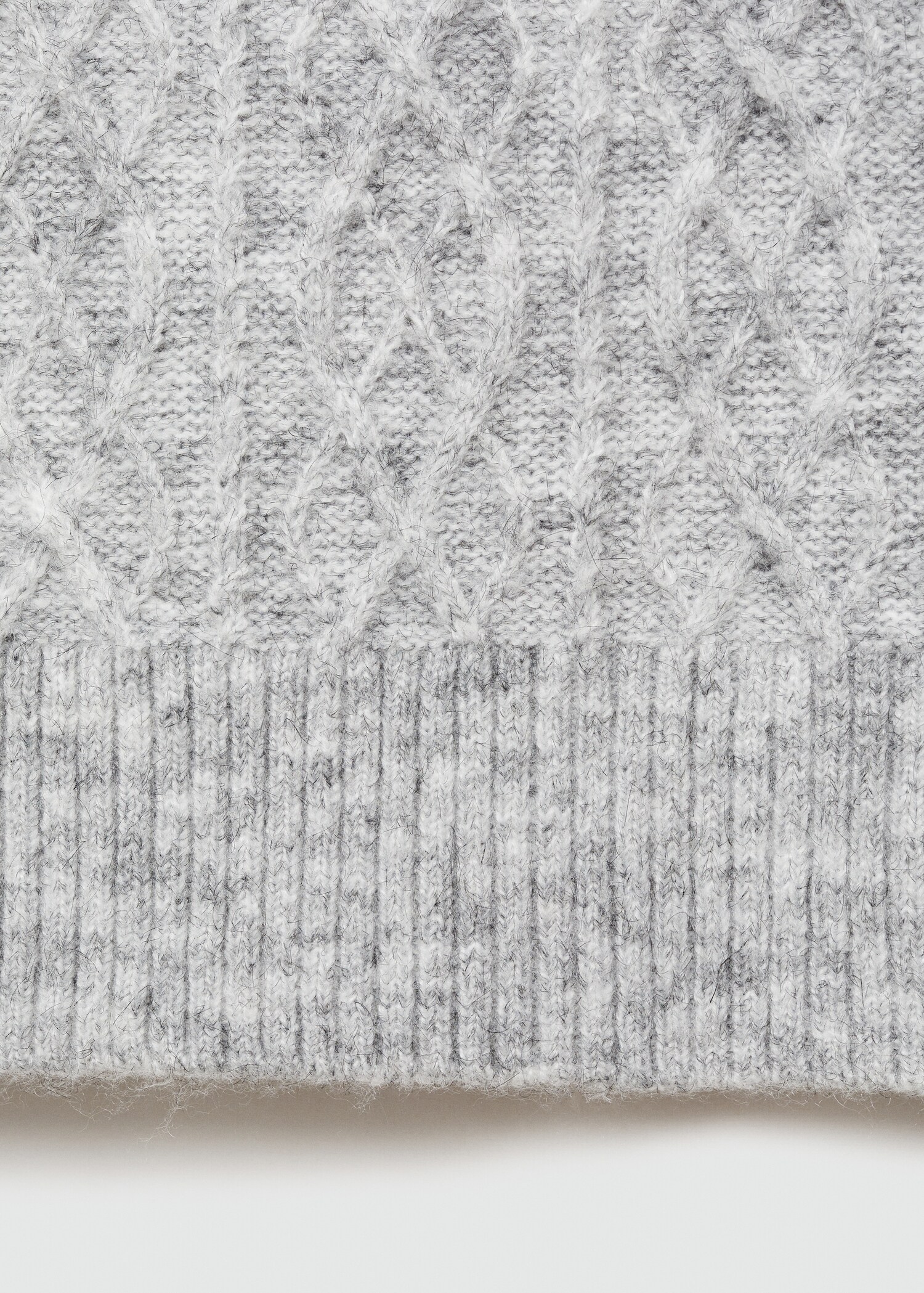 Braided-knit vest - Details of the article 0