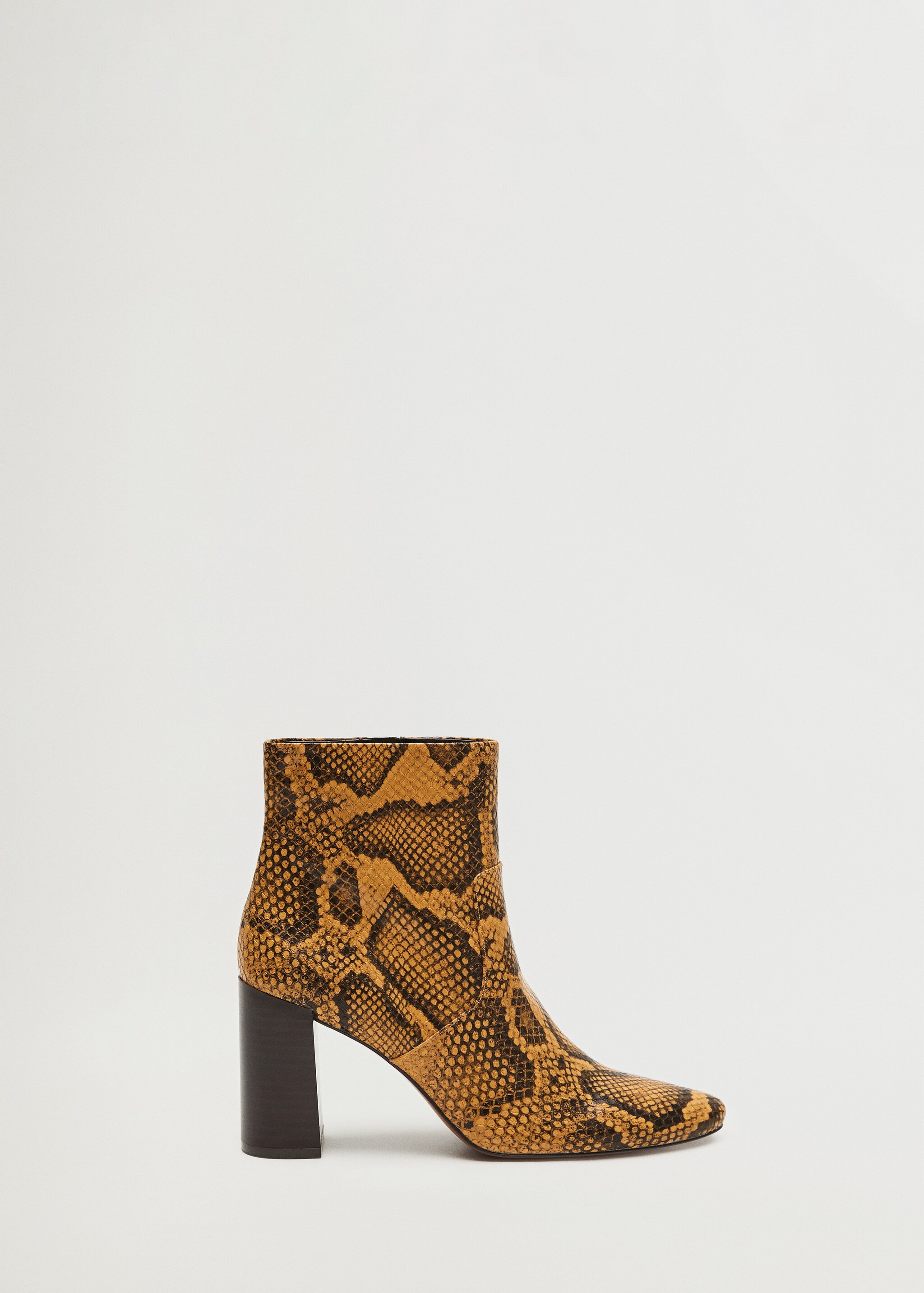 Pointed heel ankle boot - Article without model