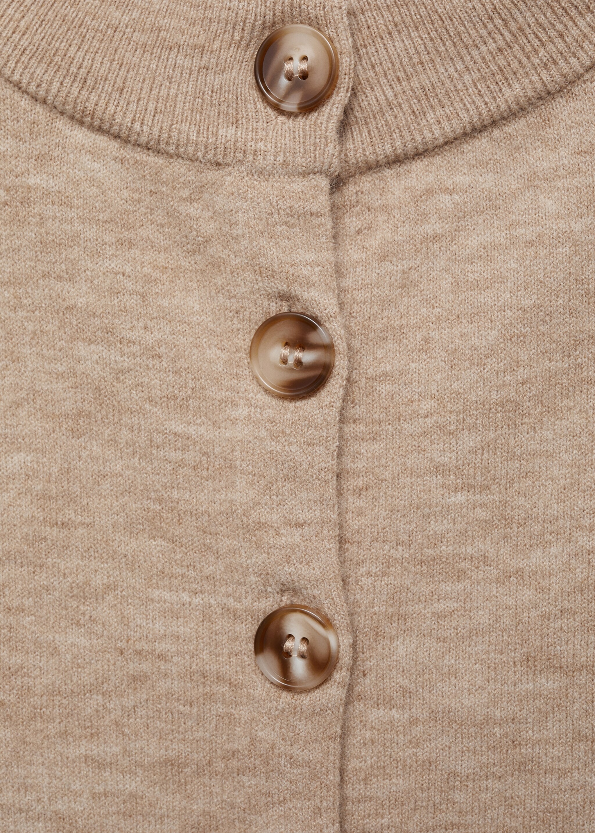Cardigan de gola redonda com botões - Pormenor do artigo 8, Cinzento-claro. Ref: 77096722-00.