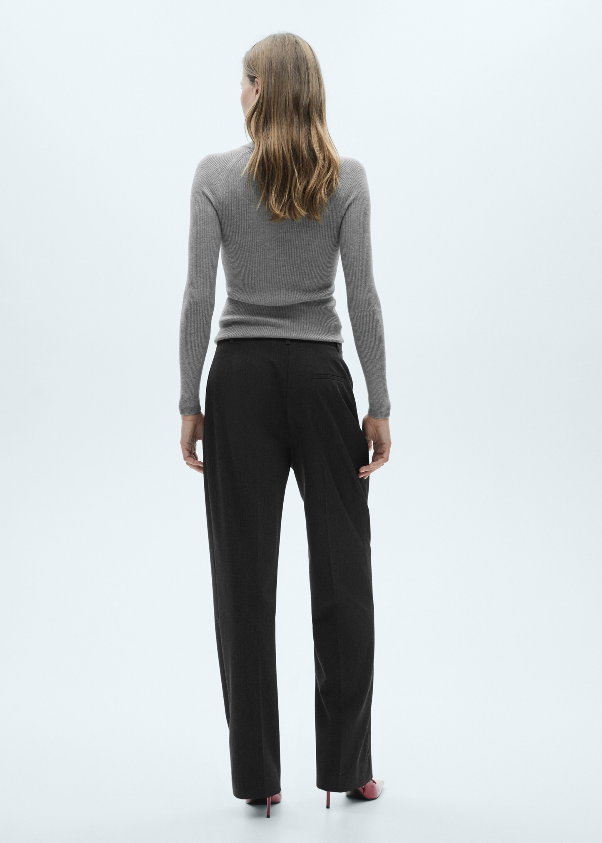 Fine ribbed-knit sweater - Reverse of the article, Light Heather Grey. Ref: 77096724-00.