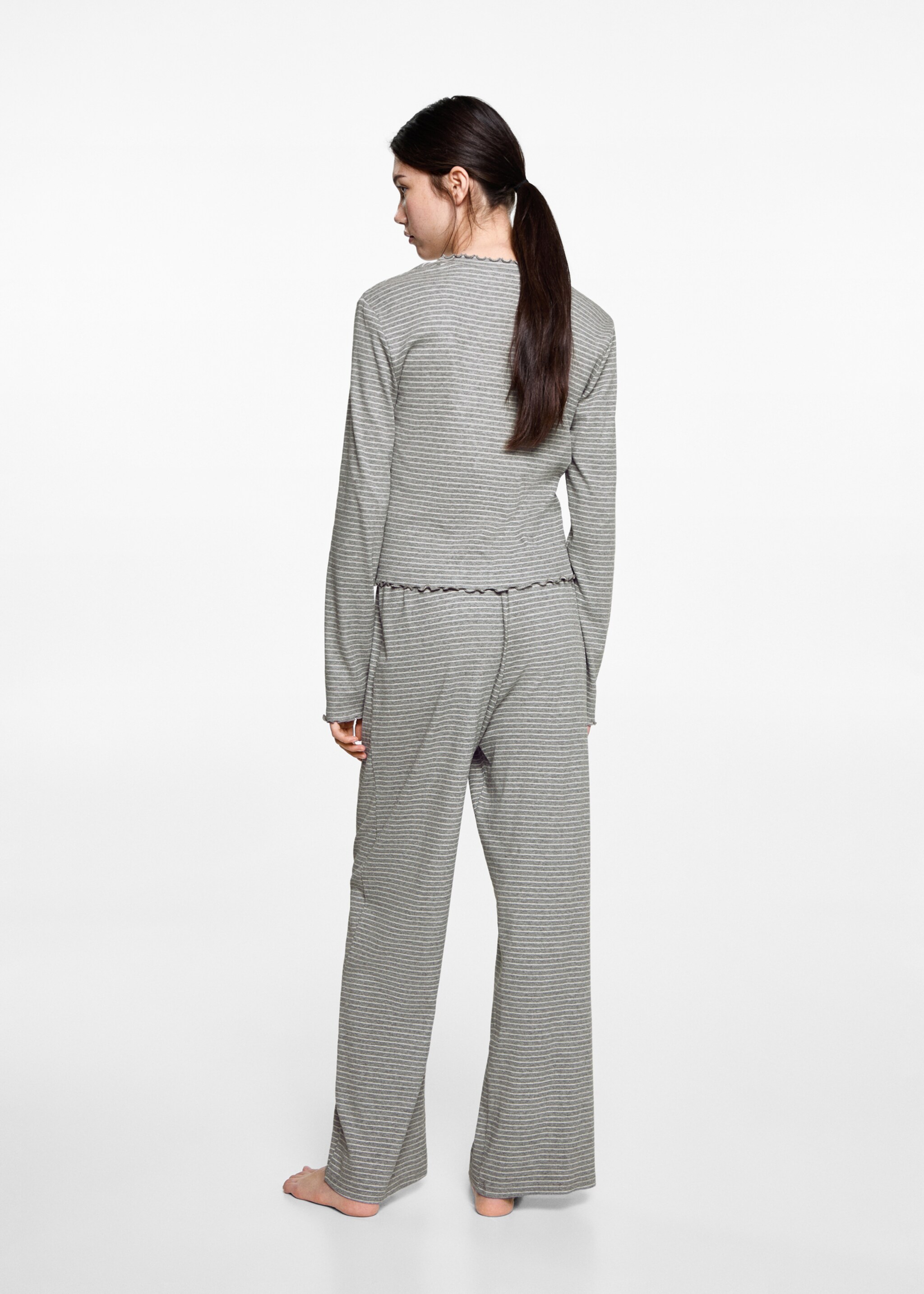 Striped long pyjamas - Reverse of the article
