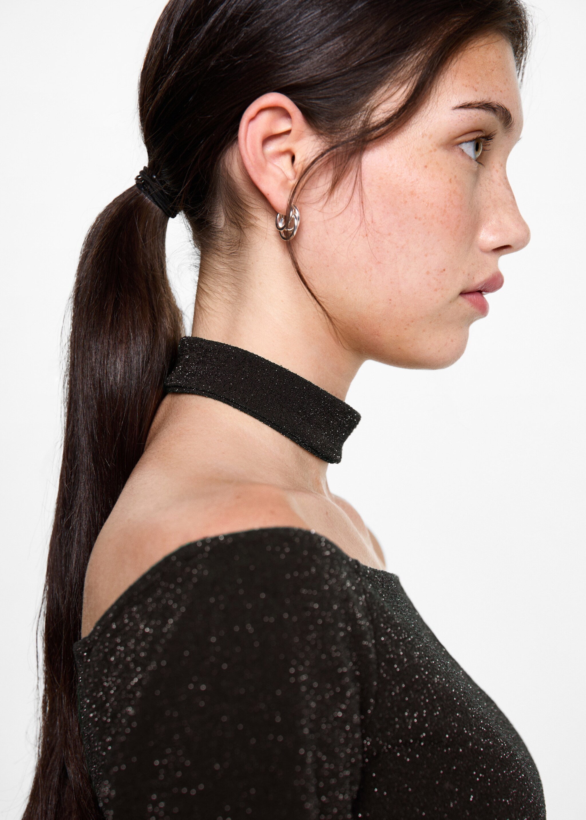 Choker lurex top - Details of the article 1, Black. Ref: 77096736-00.