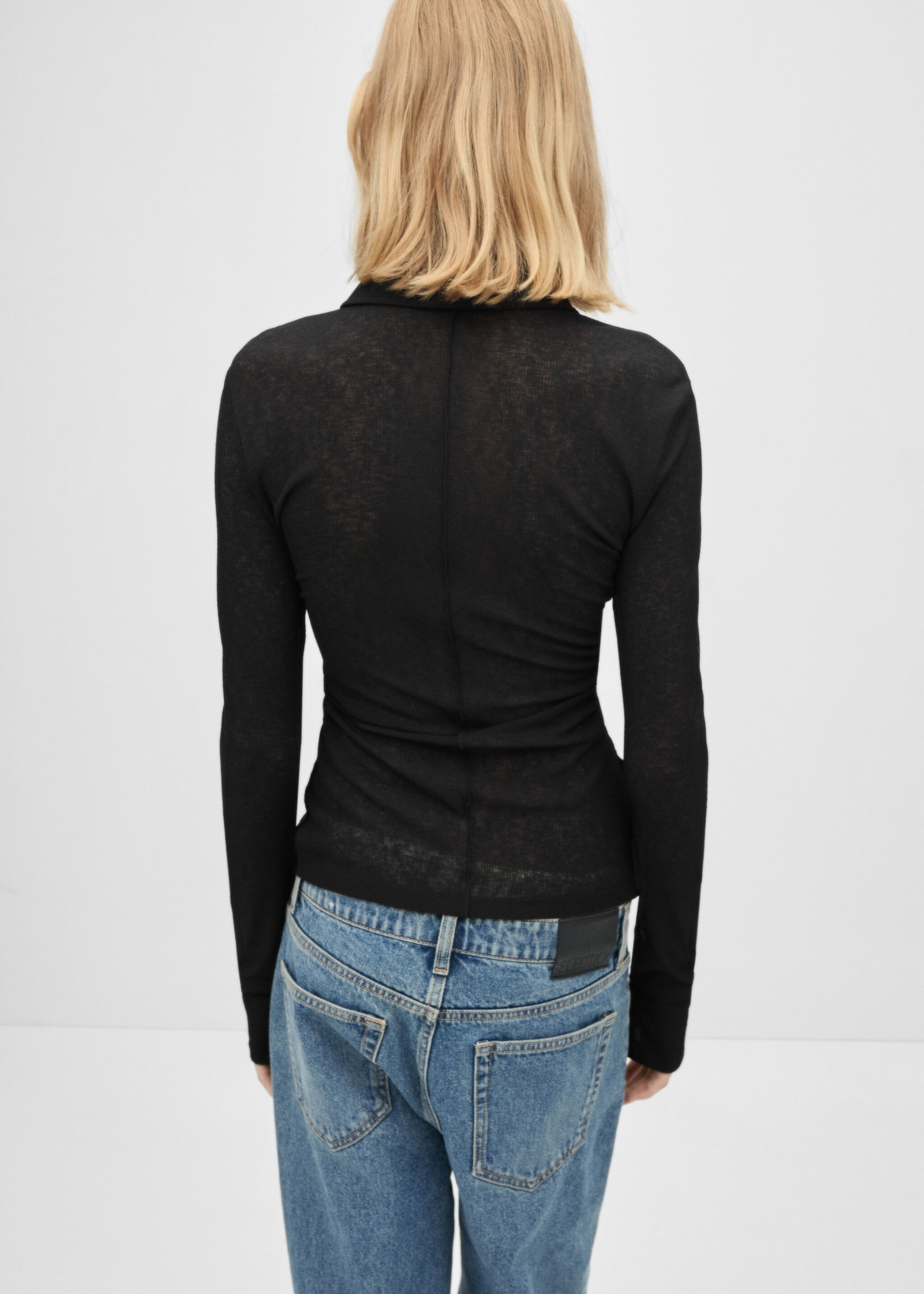 Long-sleeved fitted shirt - Reverse of the article, Black. Ref: 77096751-00.