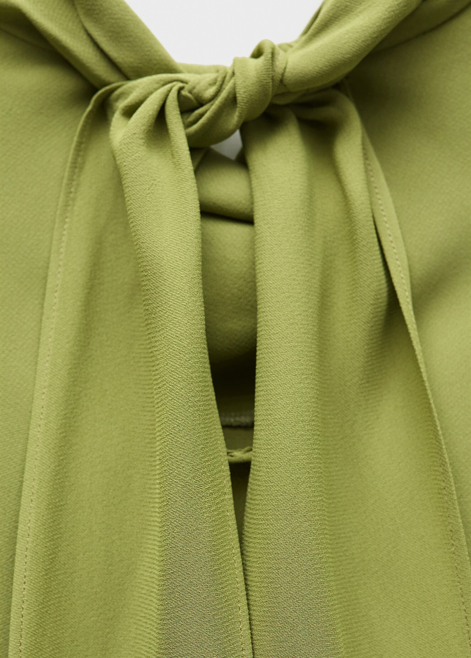 Chiffonkleid mit Schleifendetail - Detail des Artikels 0