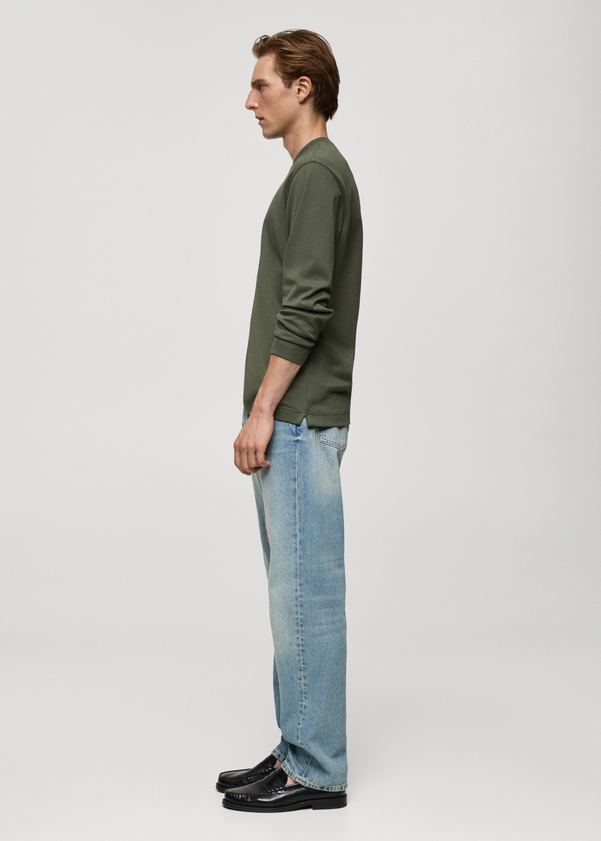 100% cotton long-sleeved t-shirt - Details of the article 2, Forest Green. Ref: 77097111-00.
