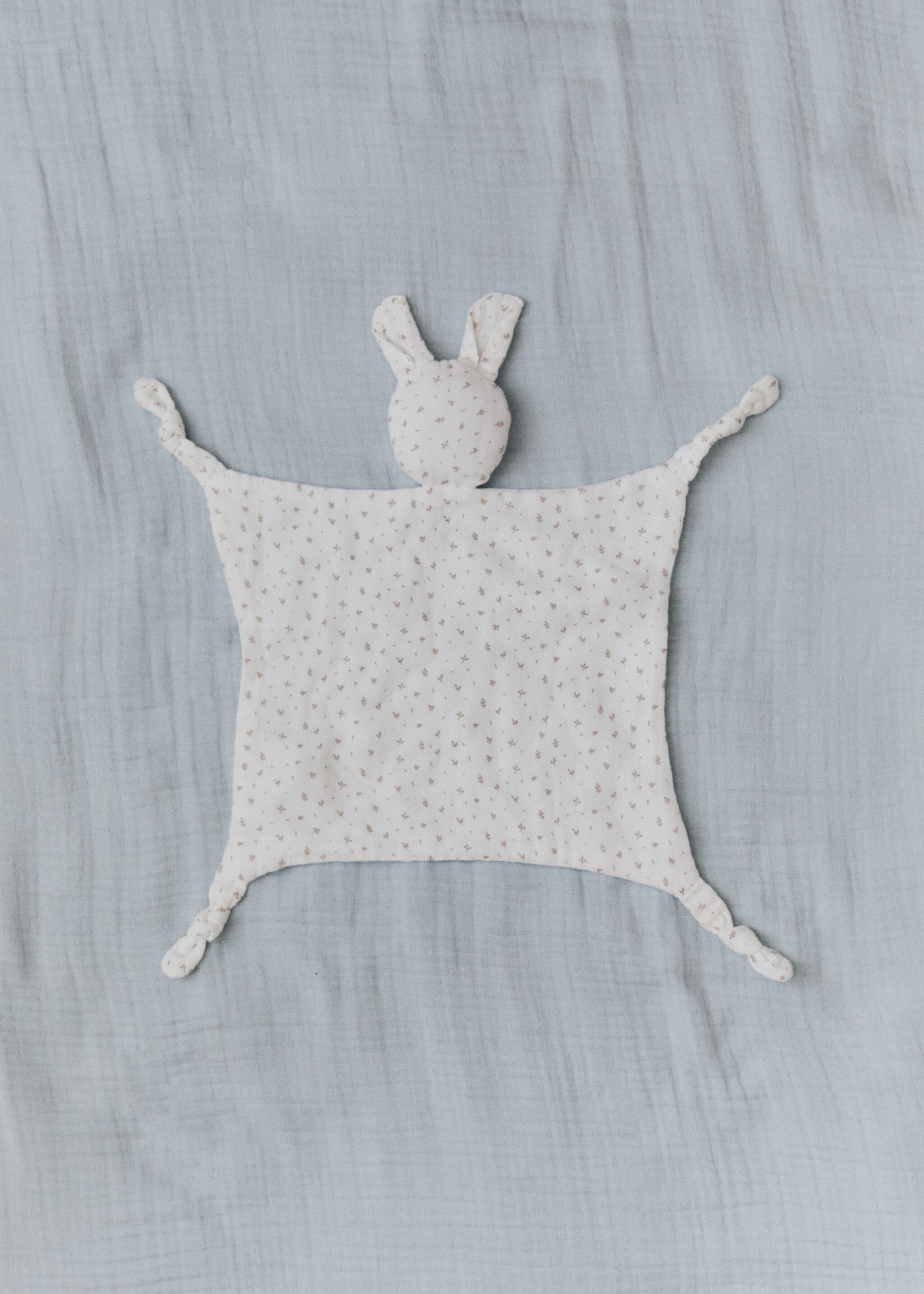 Baby doudou - Details of the article 6, Sand. Ref: 77097127-00.