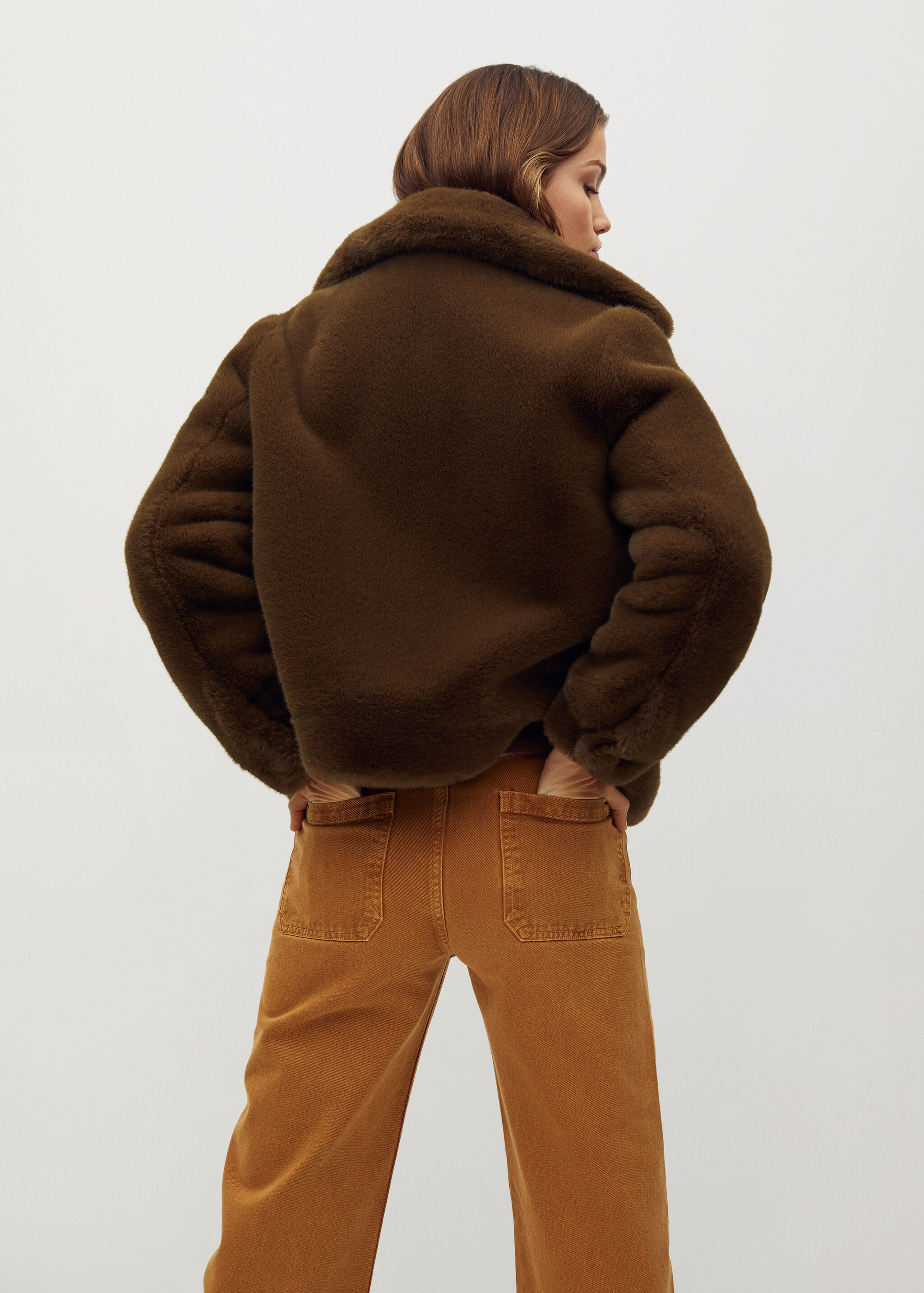 Chaqueta pelo - Reverso del artículo