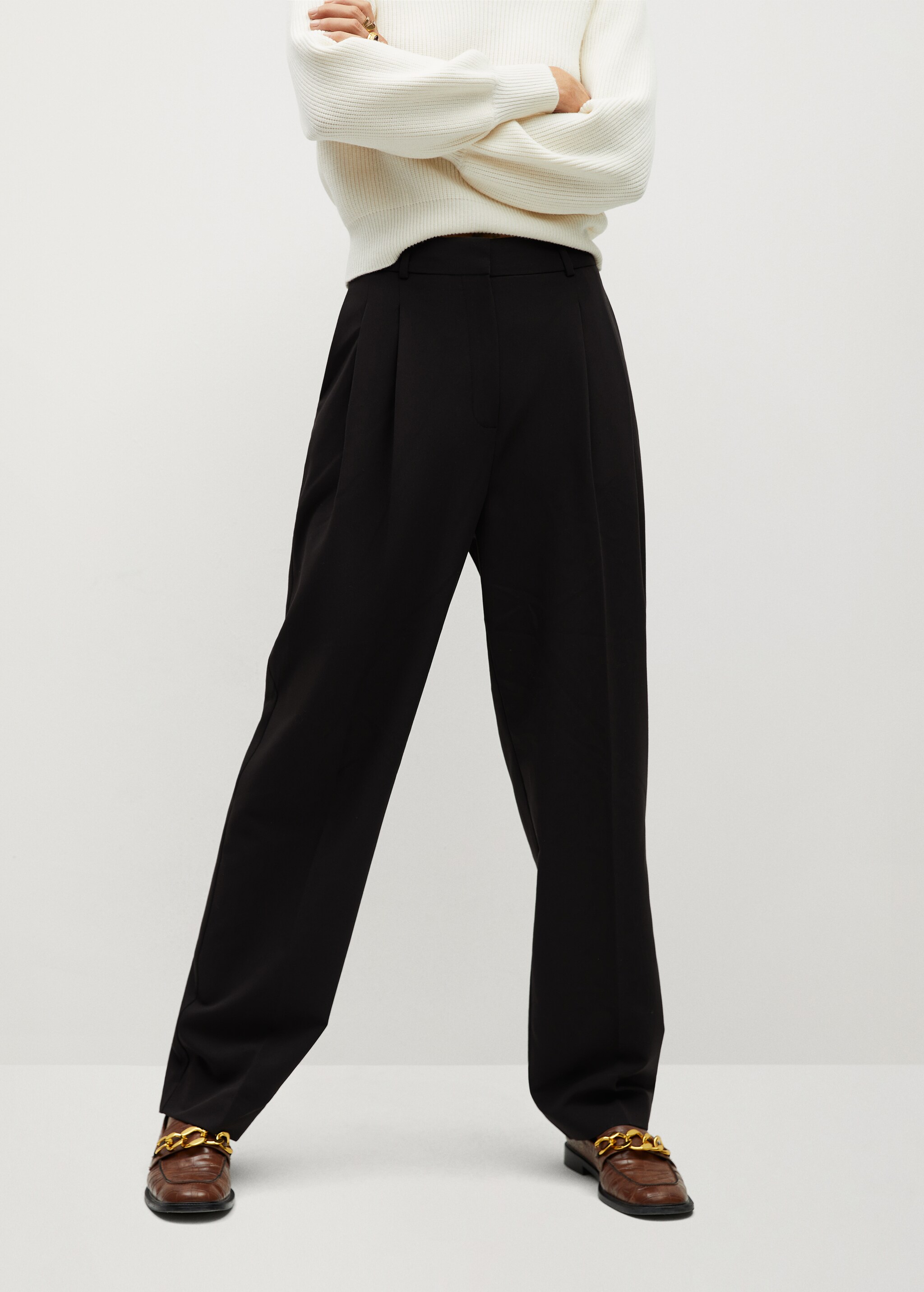 Pantalón recto pinzas - Plano medio