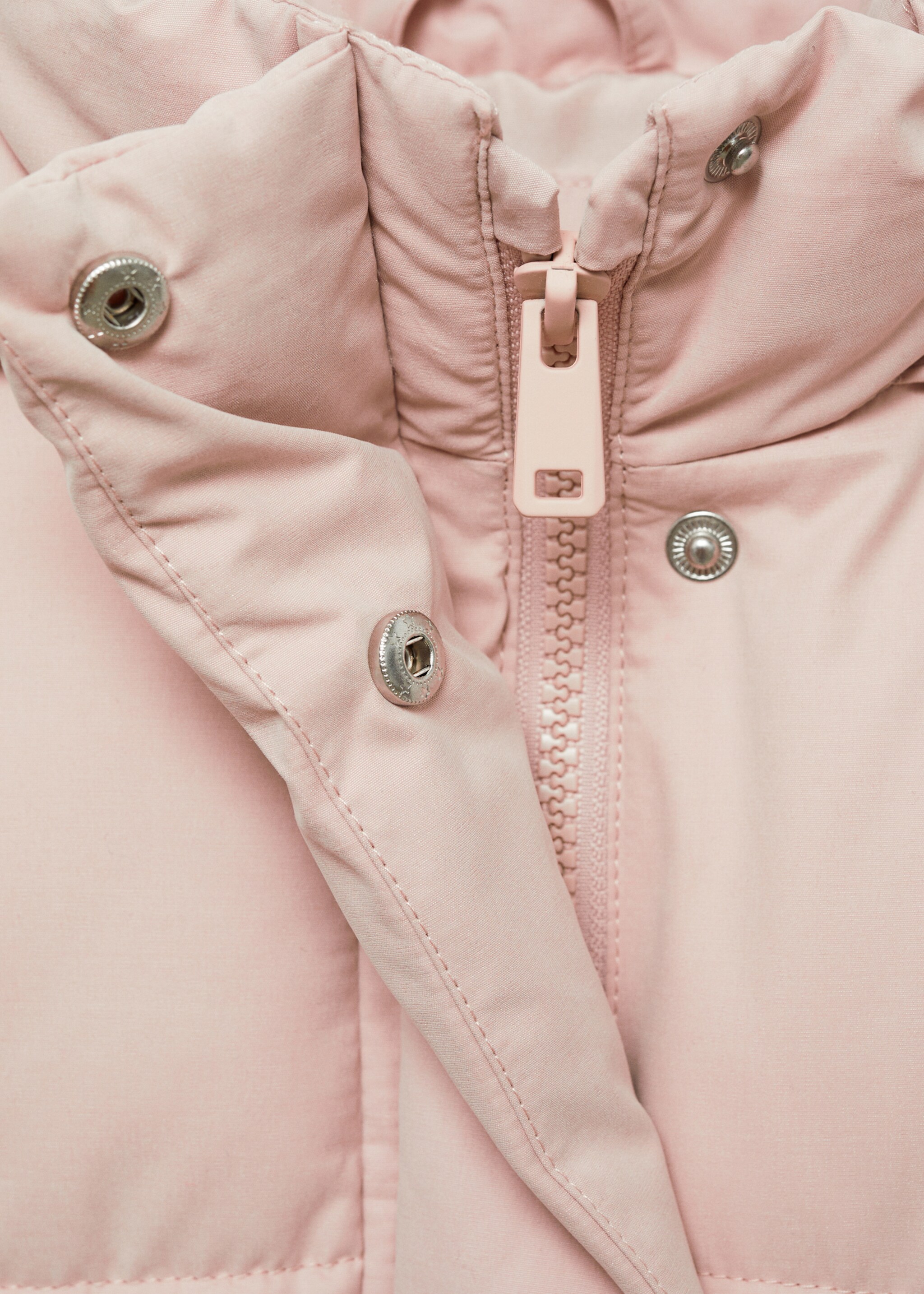 Prošívaná bunda anorak s kapsami - Detail zboží 8, Růžová. Ref: 77097639-00.