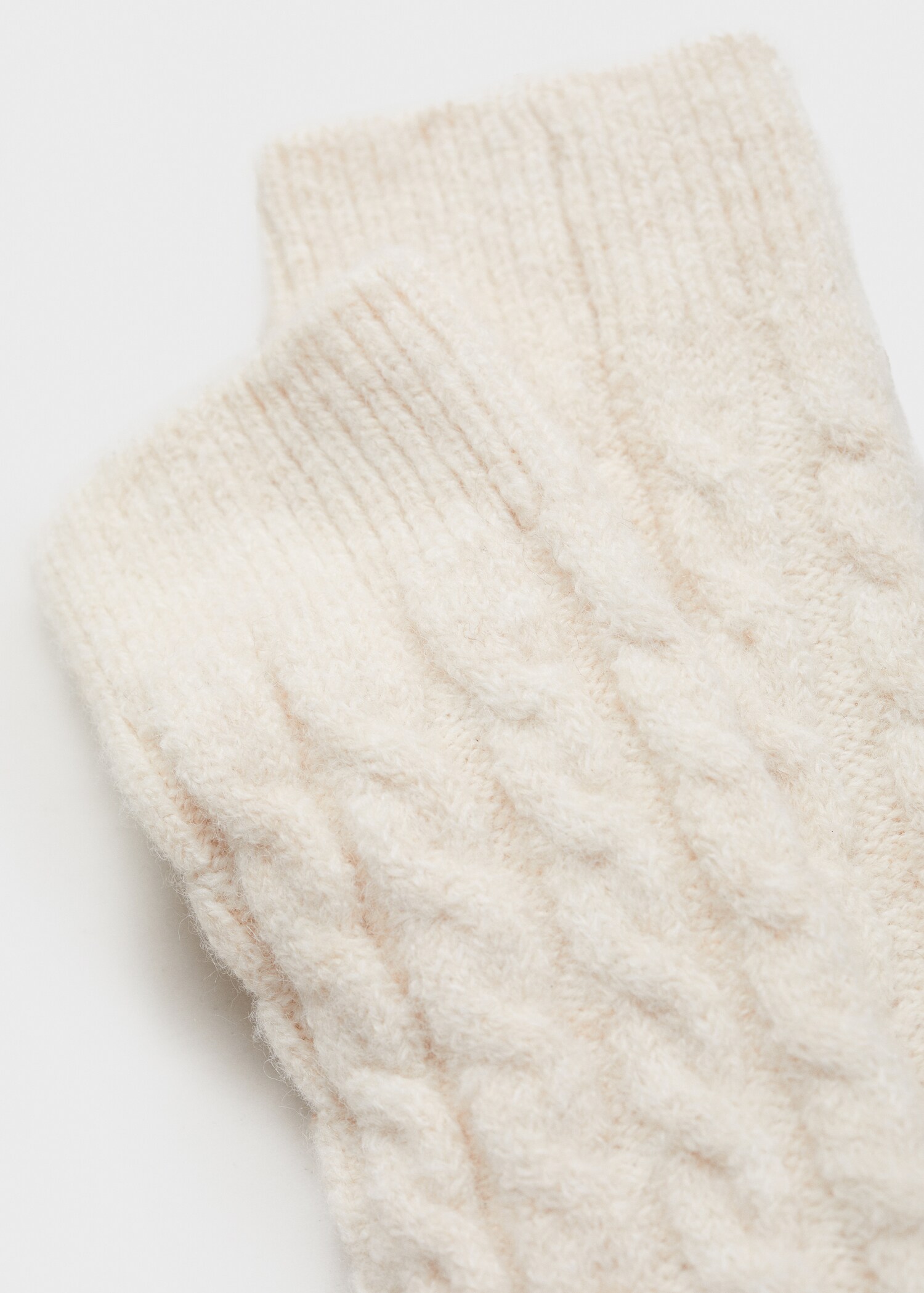 Chunky-knitted braided socks - Details of the article 8