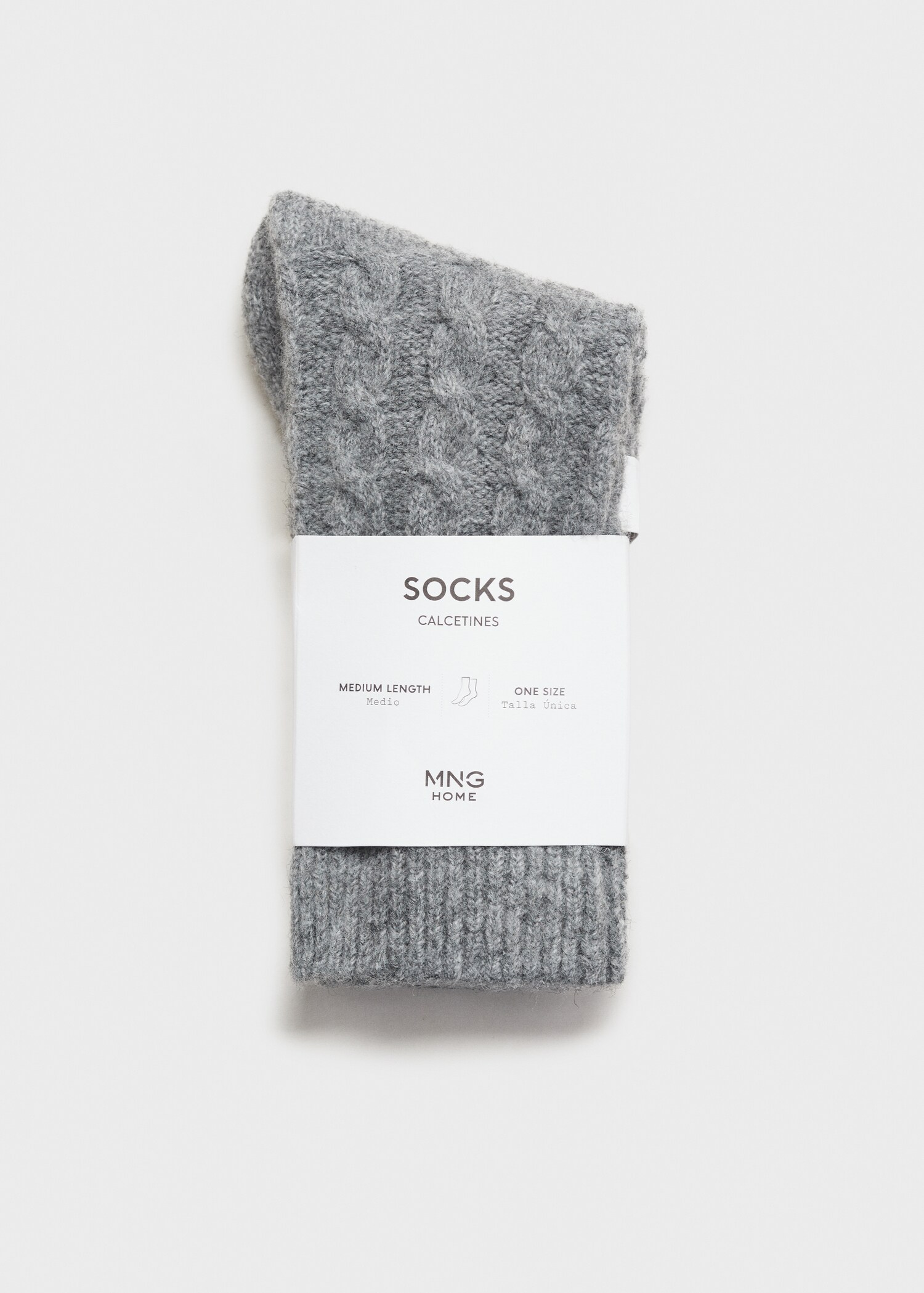 Chunky-knitted braided socks - Details of the article 0