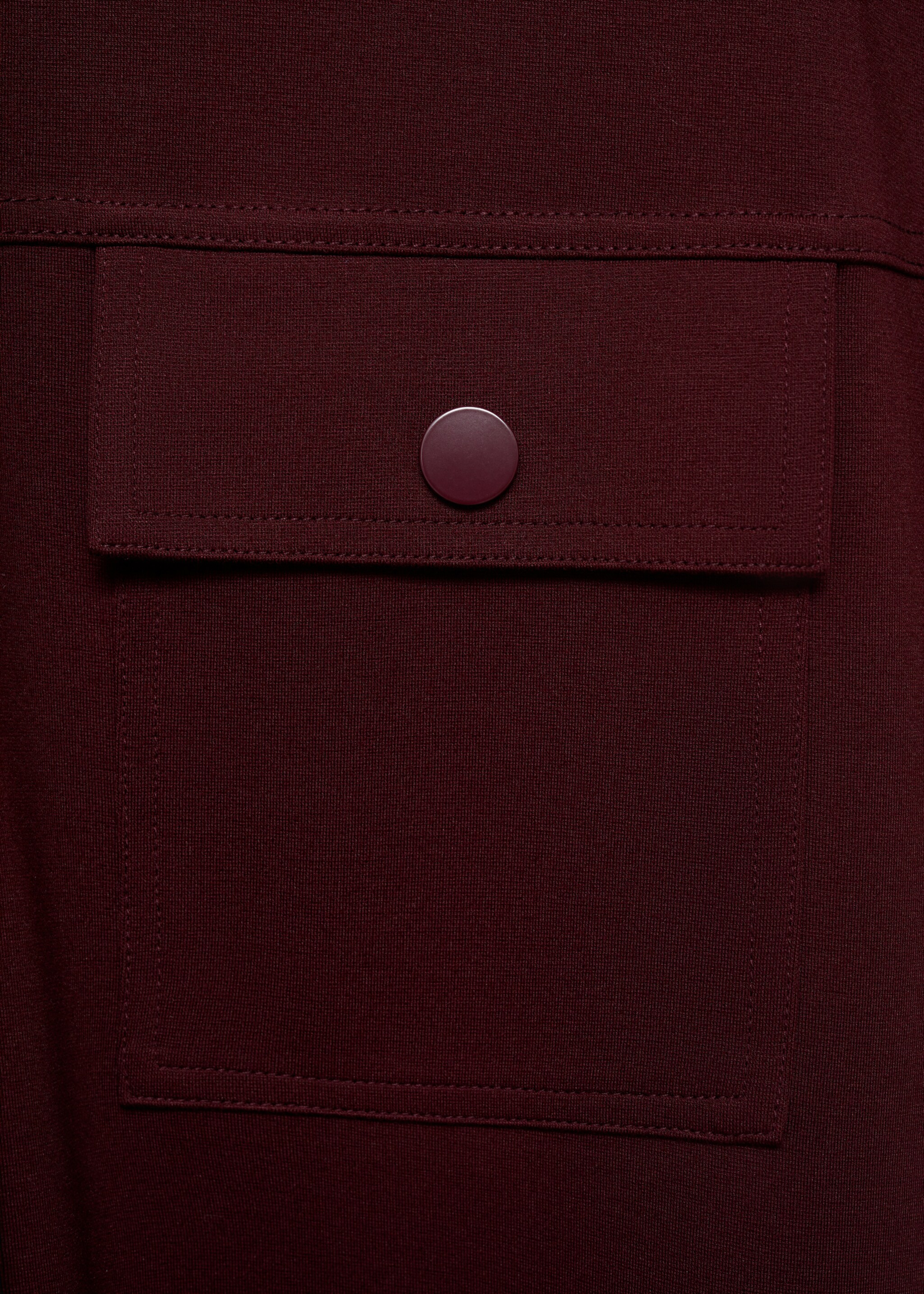 Waistcoat with buttons and pockets - Details of the article 0, Burgundy. Ref: 77097651-00.