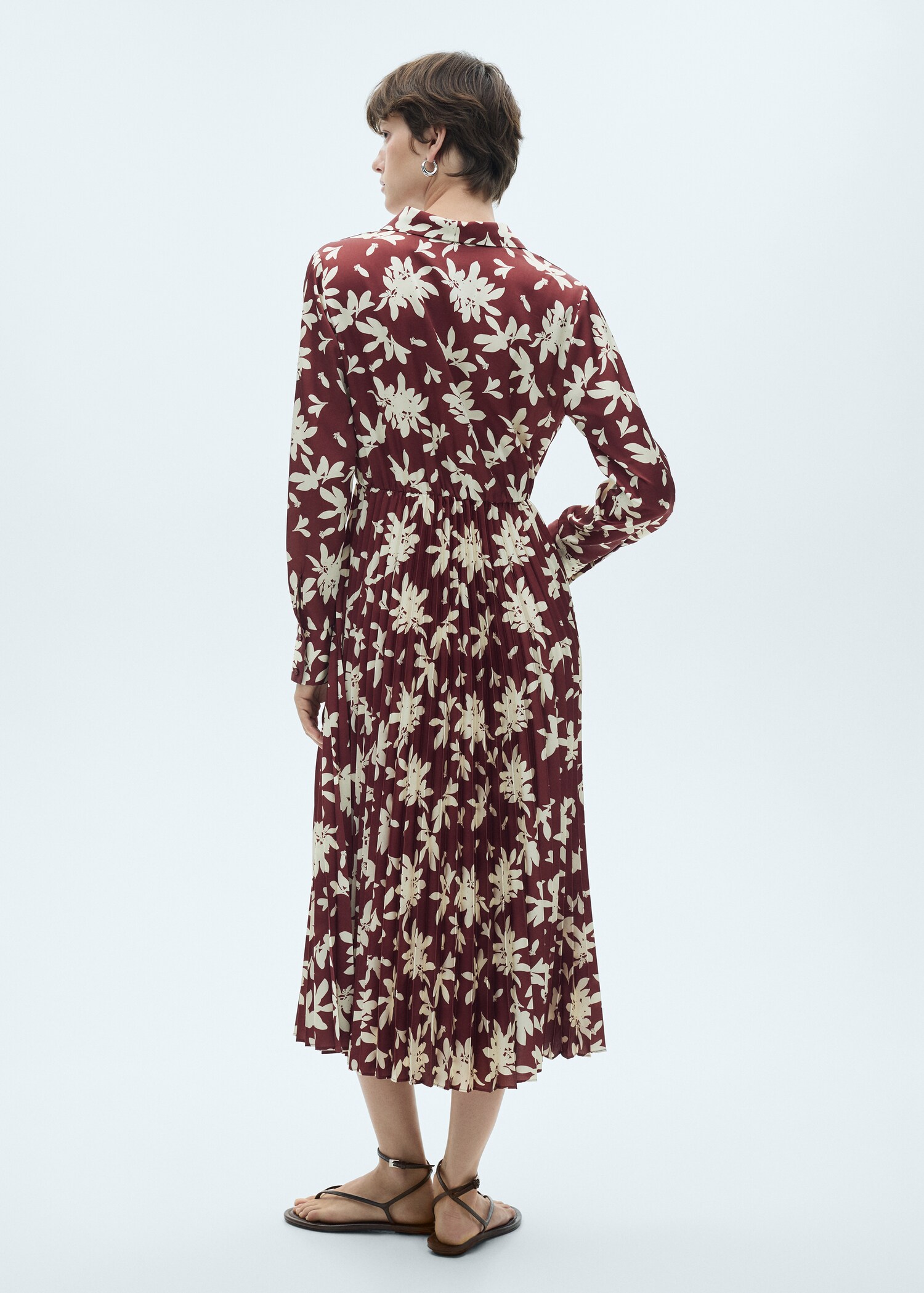Printed pleated dress - Reverse of the article