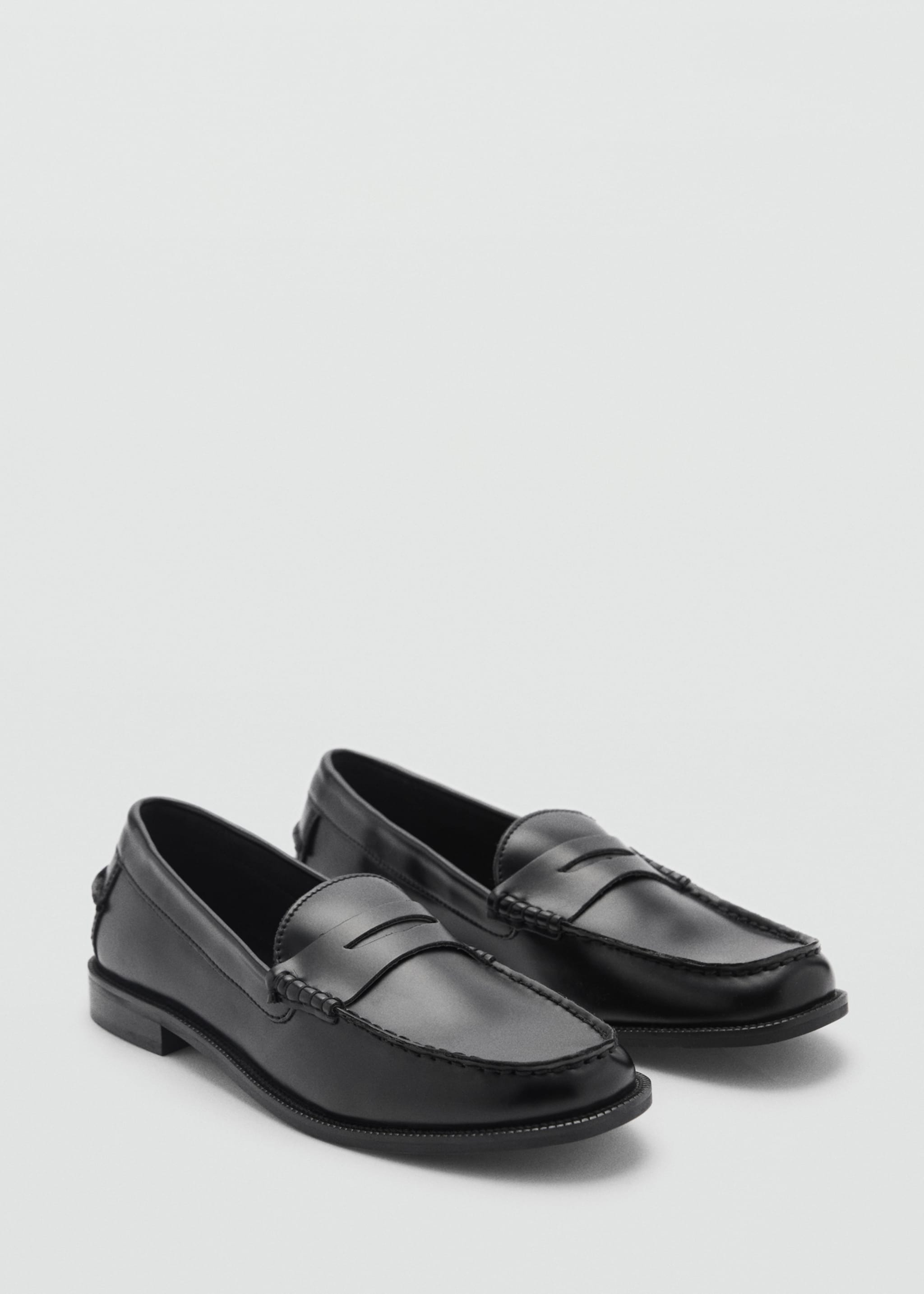 Classic loafers - Medium plane, Black. Ref: 77097698-00.