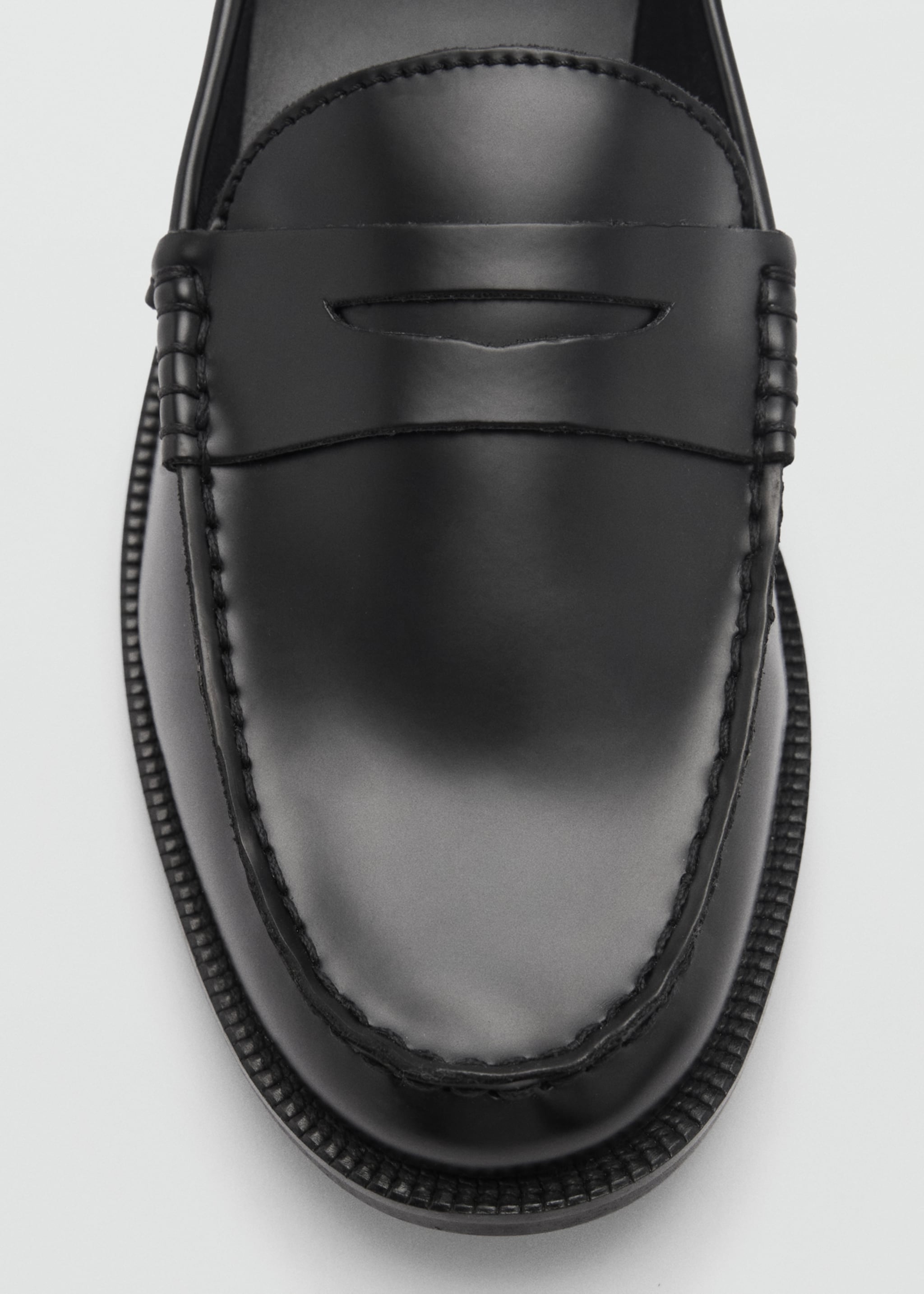 Classic loafers - Details of the article 2, Black. Ref: 77097698-00.