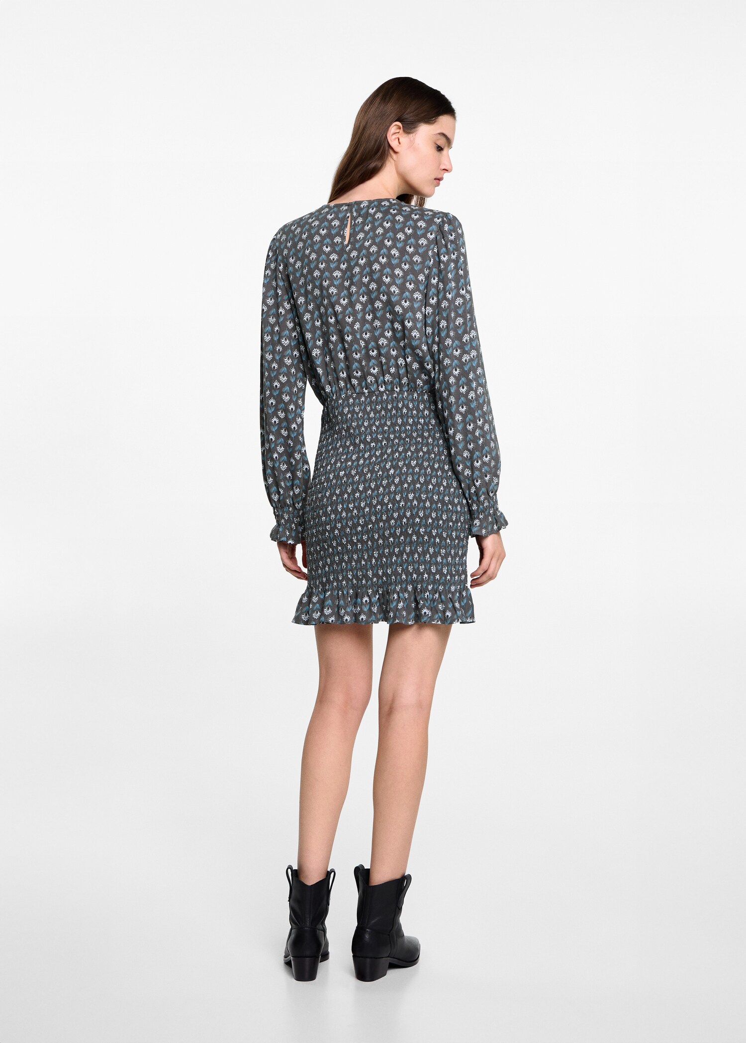 Printed dress with ruffled detail - Reverse of the article