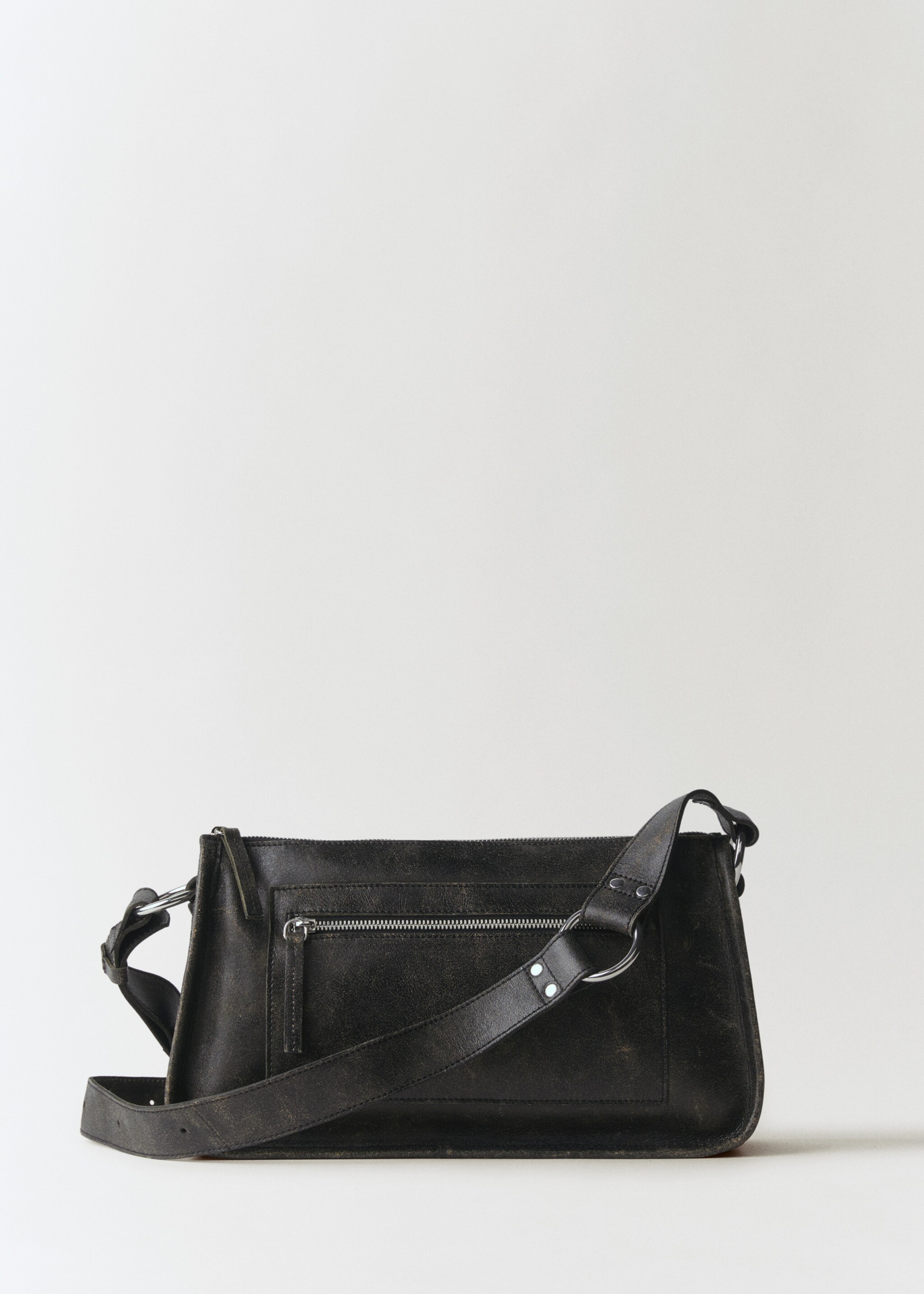 Carteira de pele com pormenores metálicos - Artigo sem modelo, Castanho. Ref: 77097704-00.