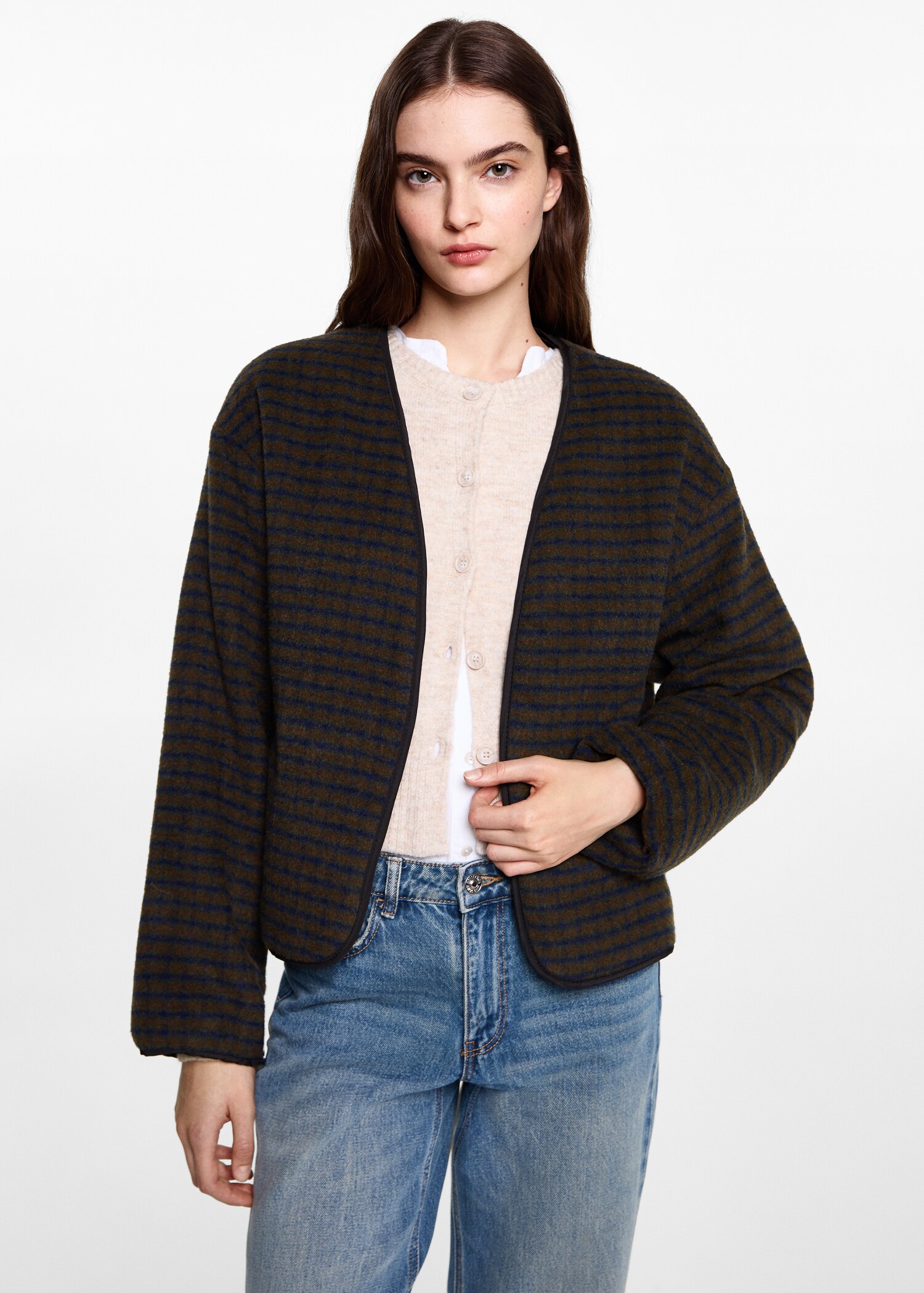 Jacke mit quadratischer Struktur - Mittlere Ansicht