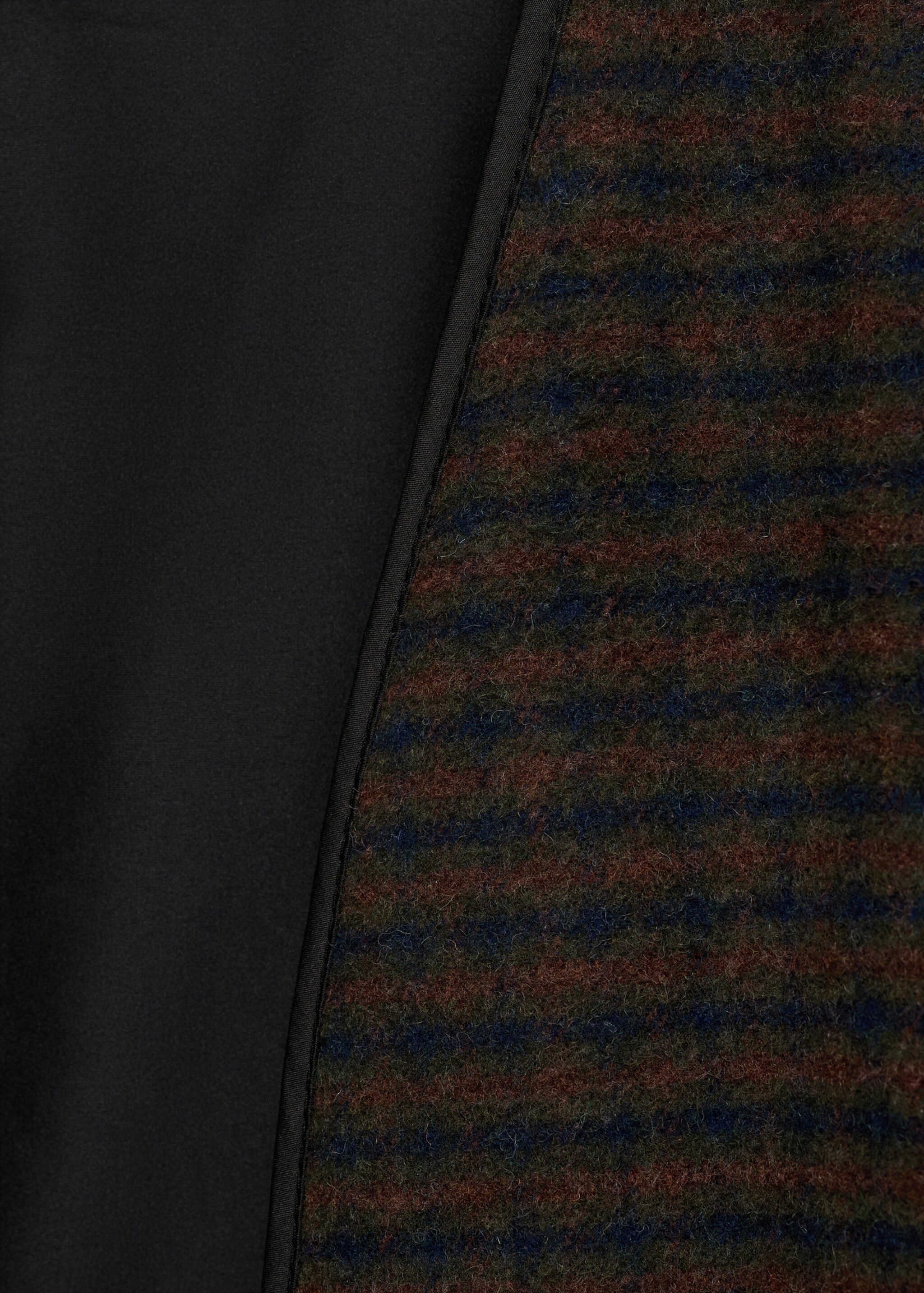 Jasje met ruitjestextuur - Detail van het artikel 8, Bruin. Ref: 77097710-00.